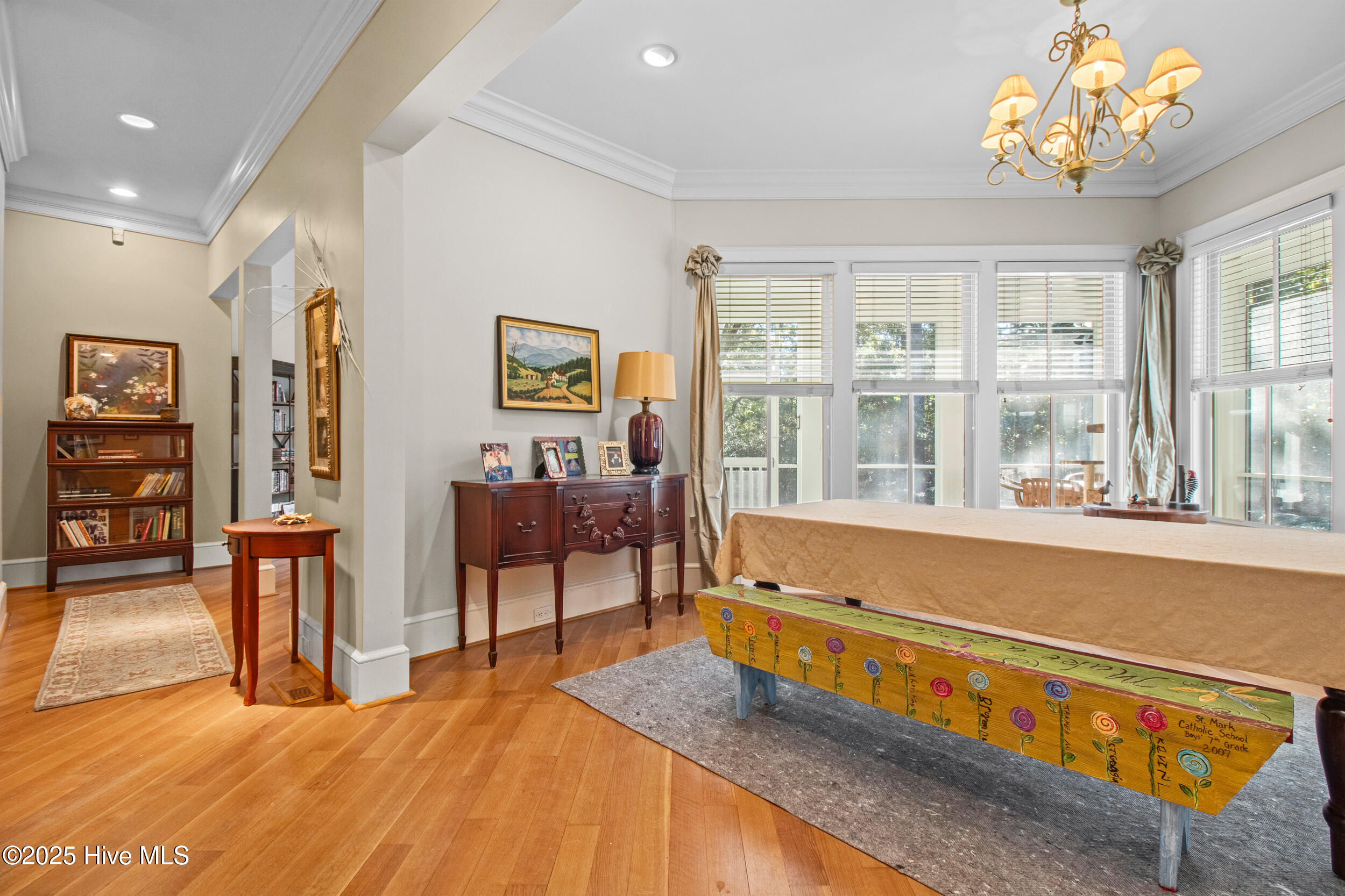 100540222 | Photo 17