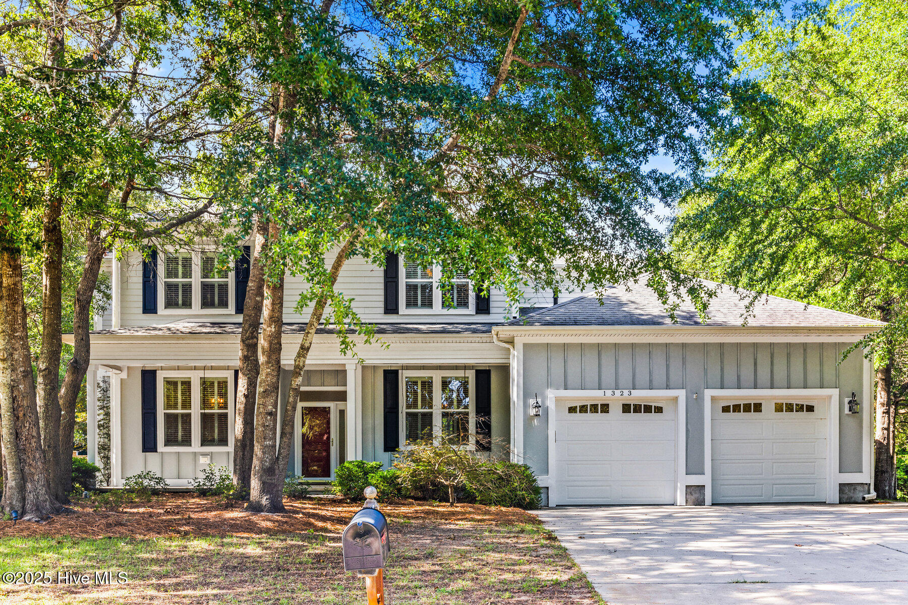 Property at 1323 Summer Hideaway