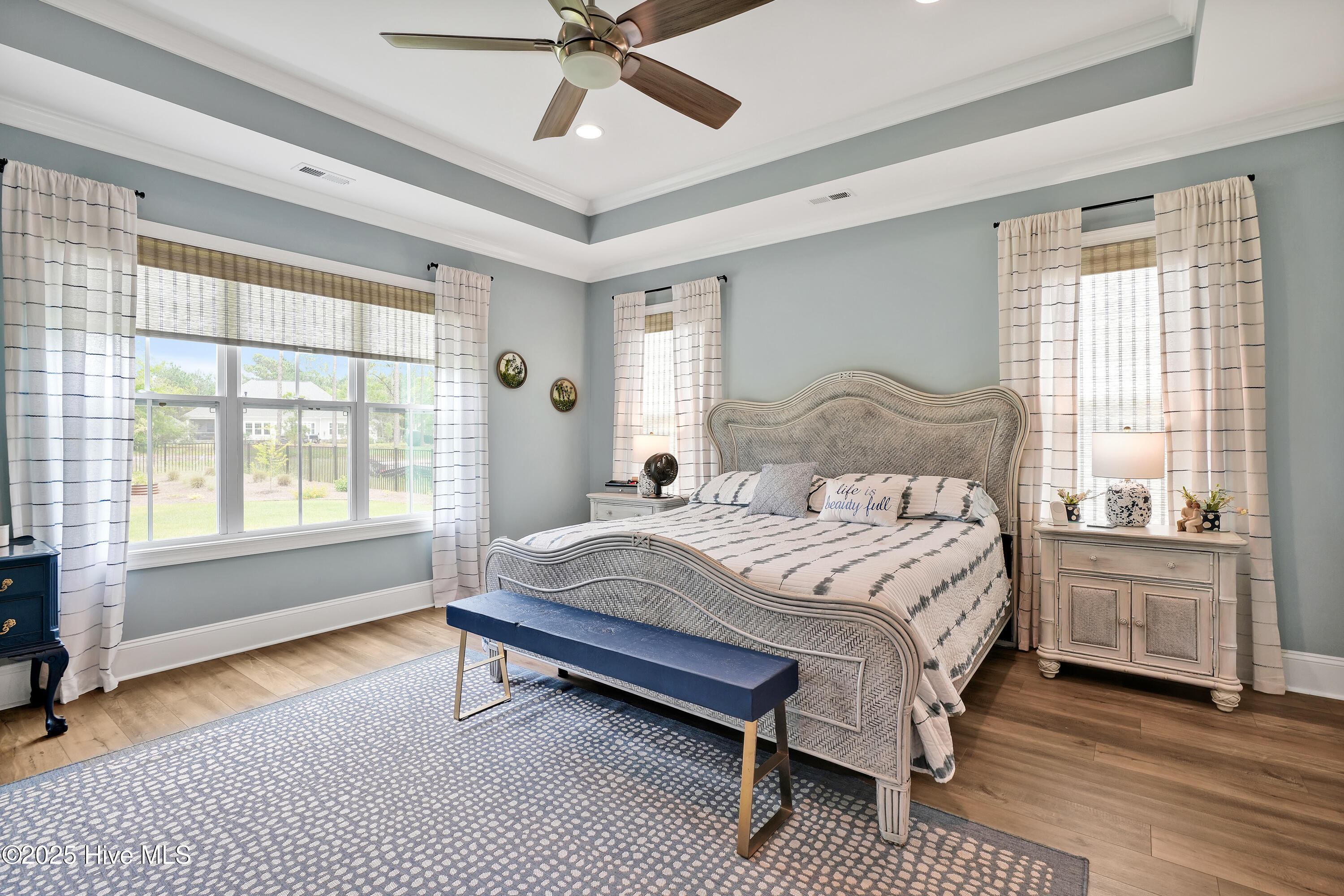 100508113 | Photo 16