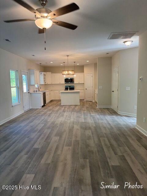 100511917 | Photo 10