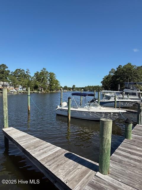 6702 36, Boat Slip 7 Hummingbird Place,Oriental