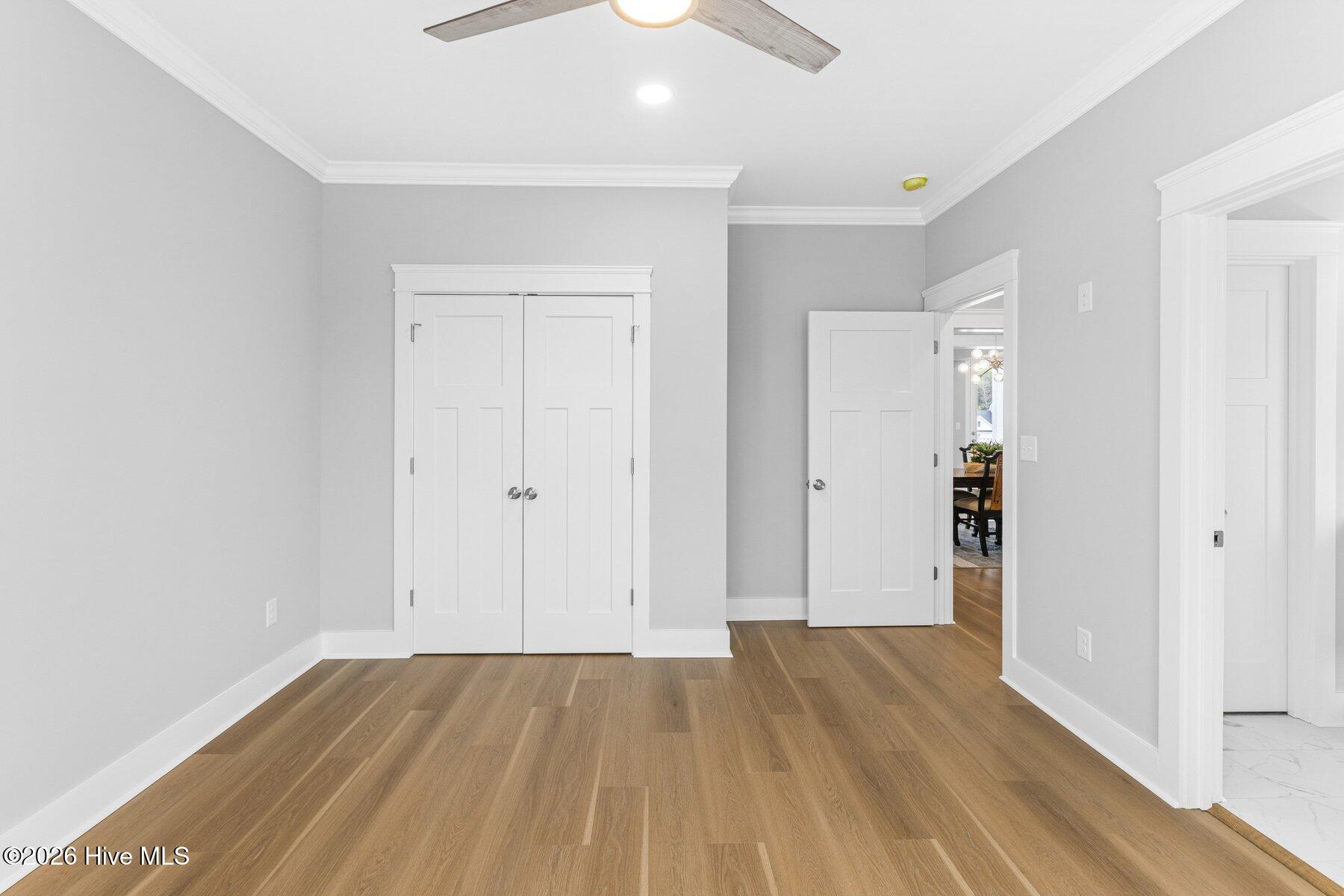 100558879 | Photo 22