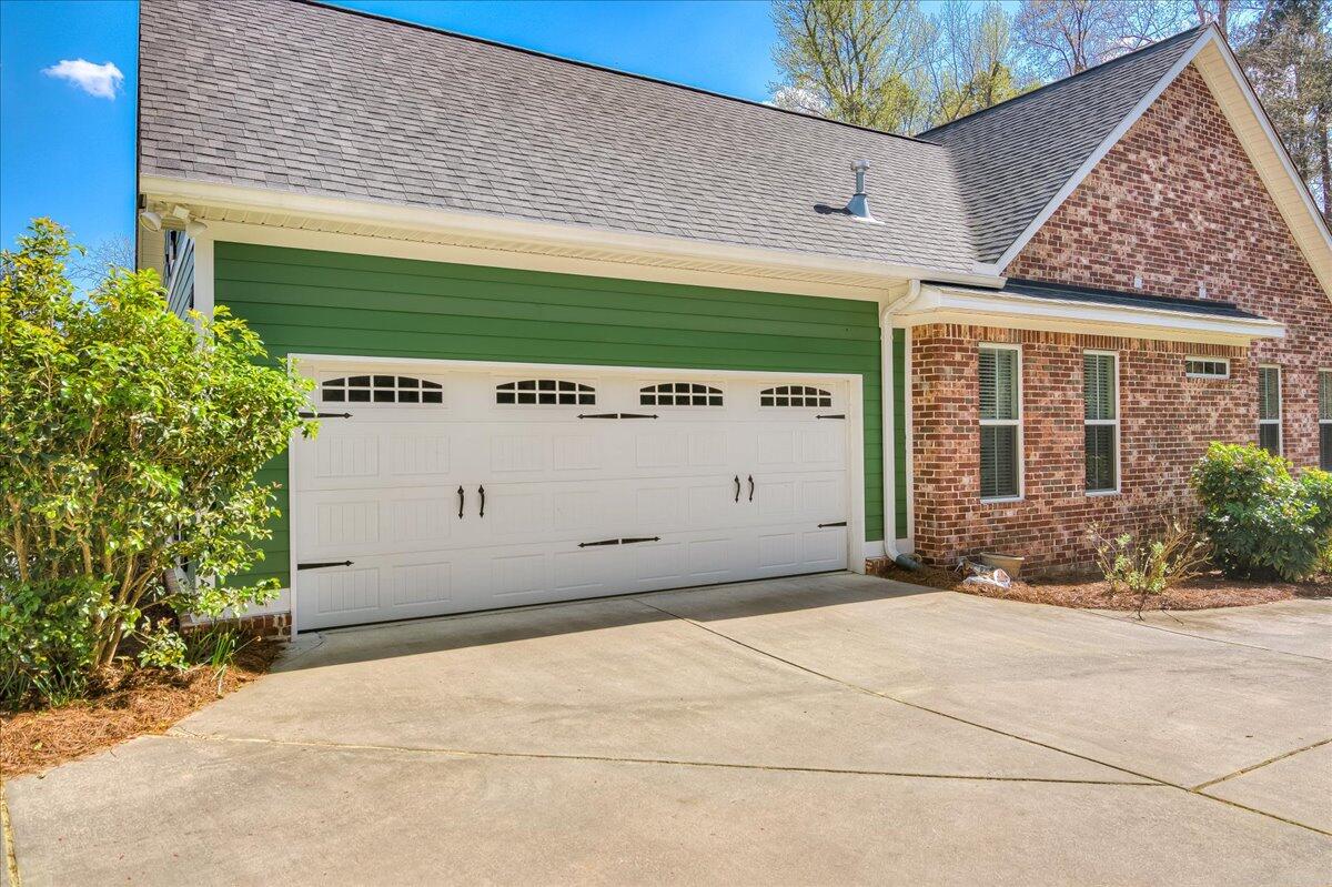 245 Oakbrook Drive