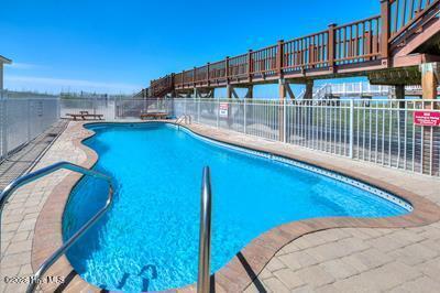 100547319 | Photo 56