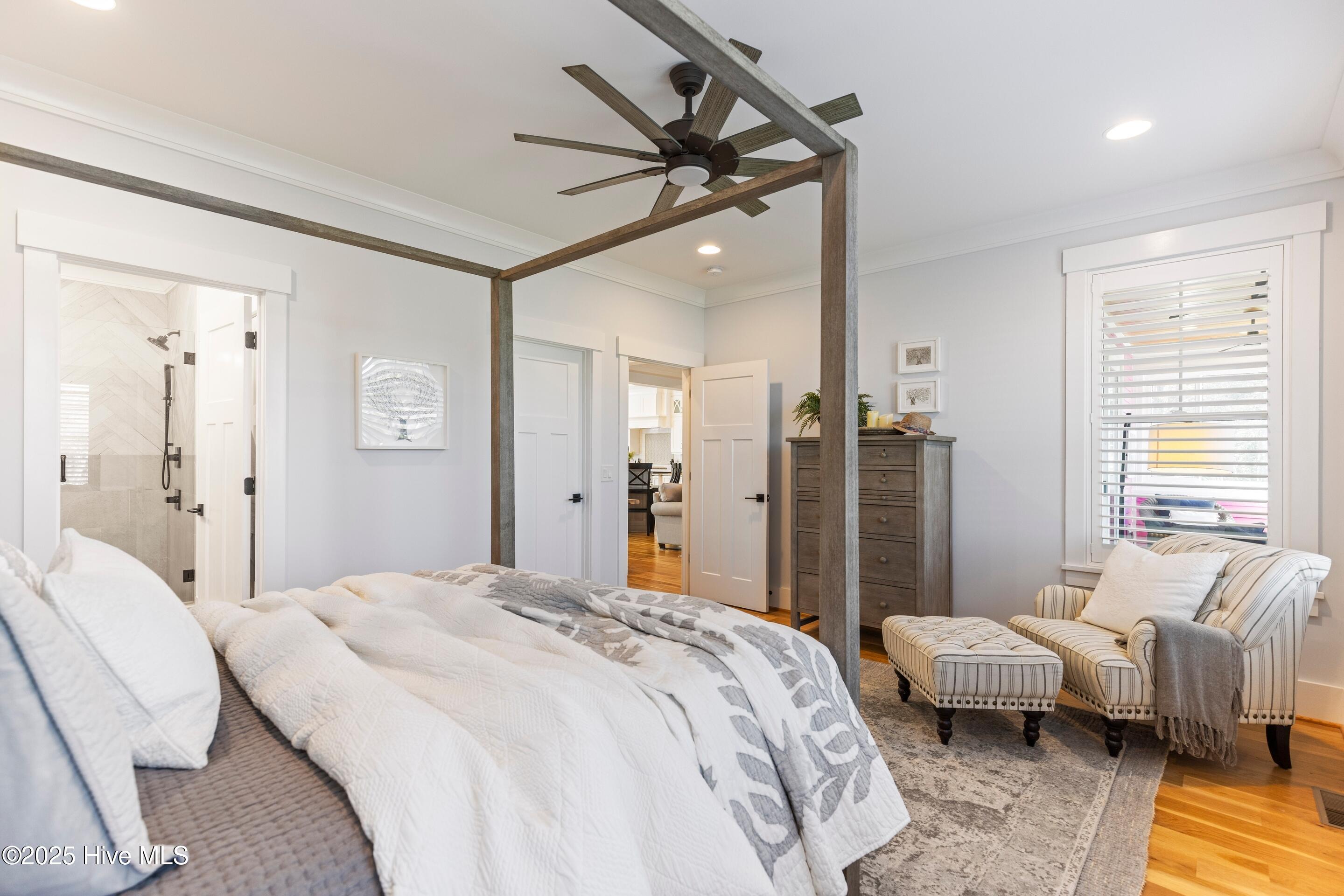 100540413 | Photo 20