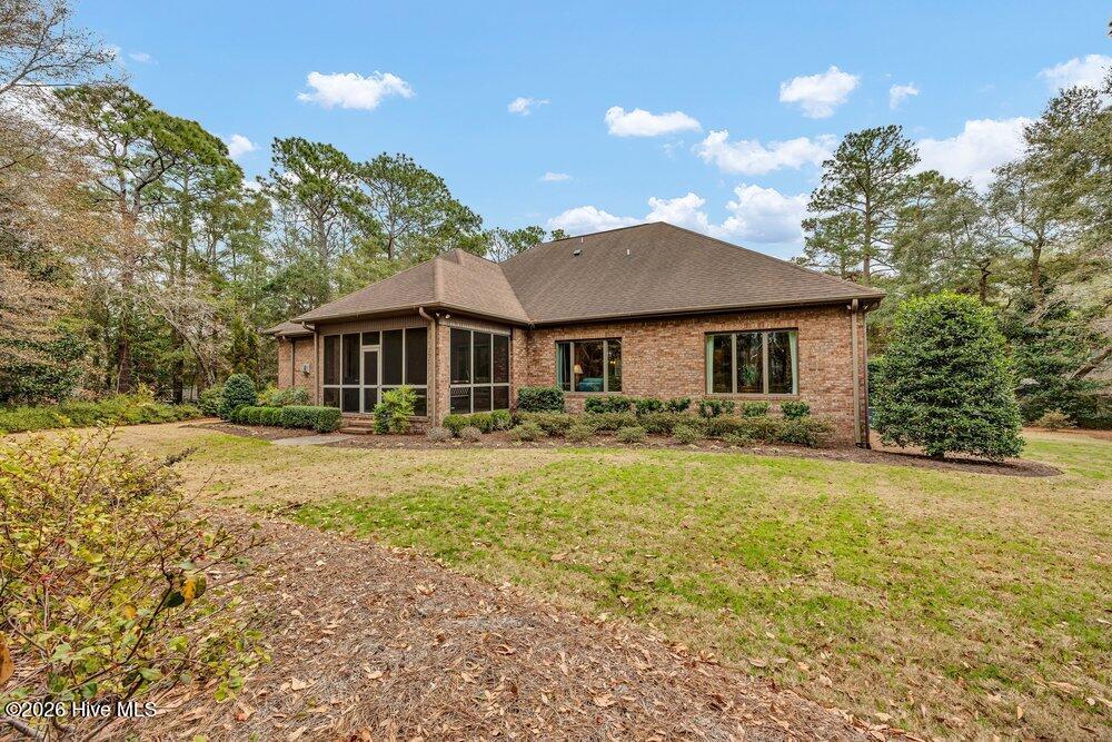 100557669 | Photo 50