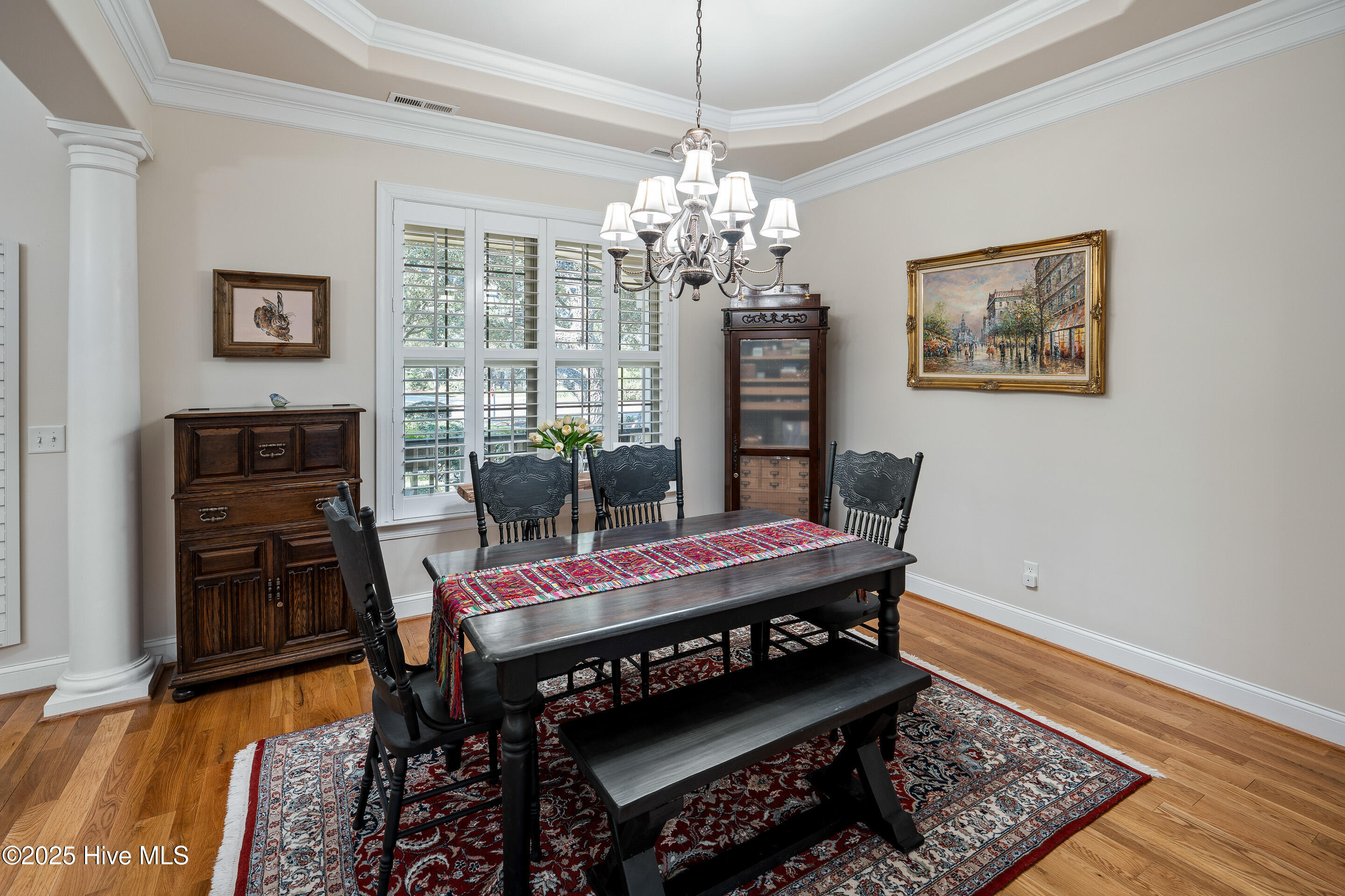 100535397 | Photo 14