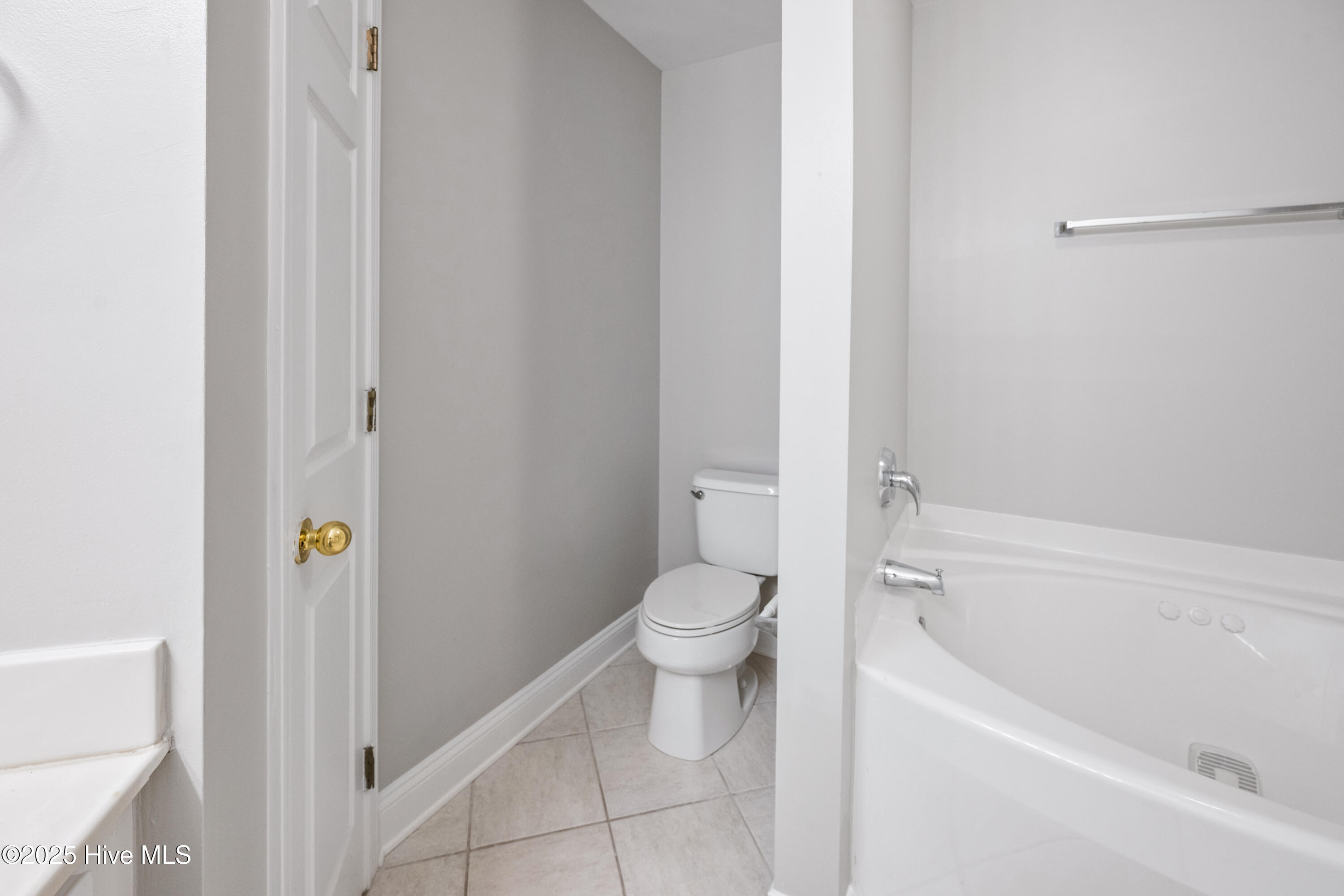 100550013 | Photo 17