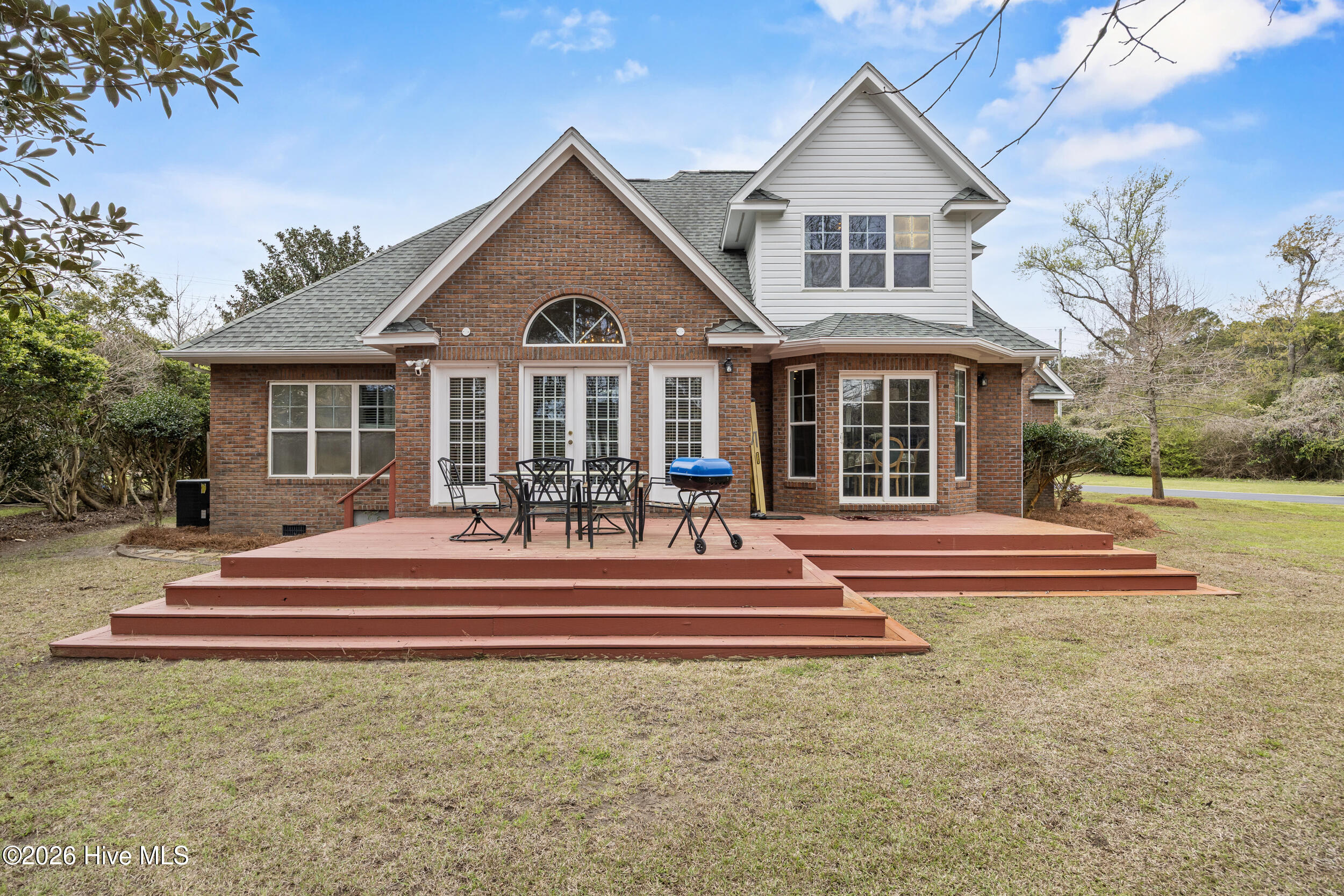 100561336 | Photo 15