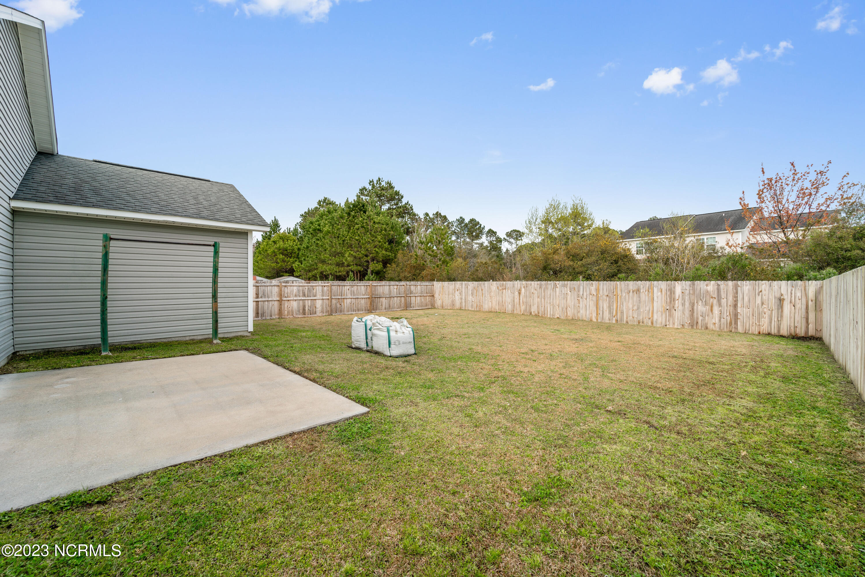 100564586 | Photo 17