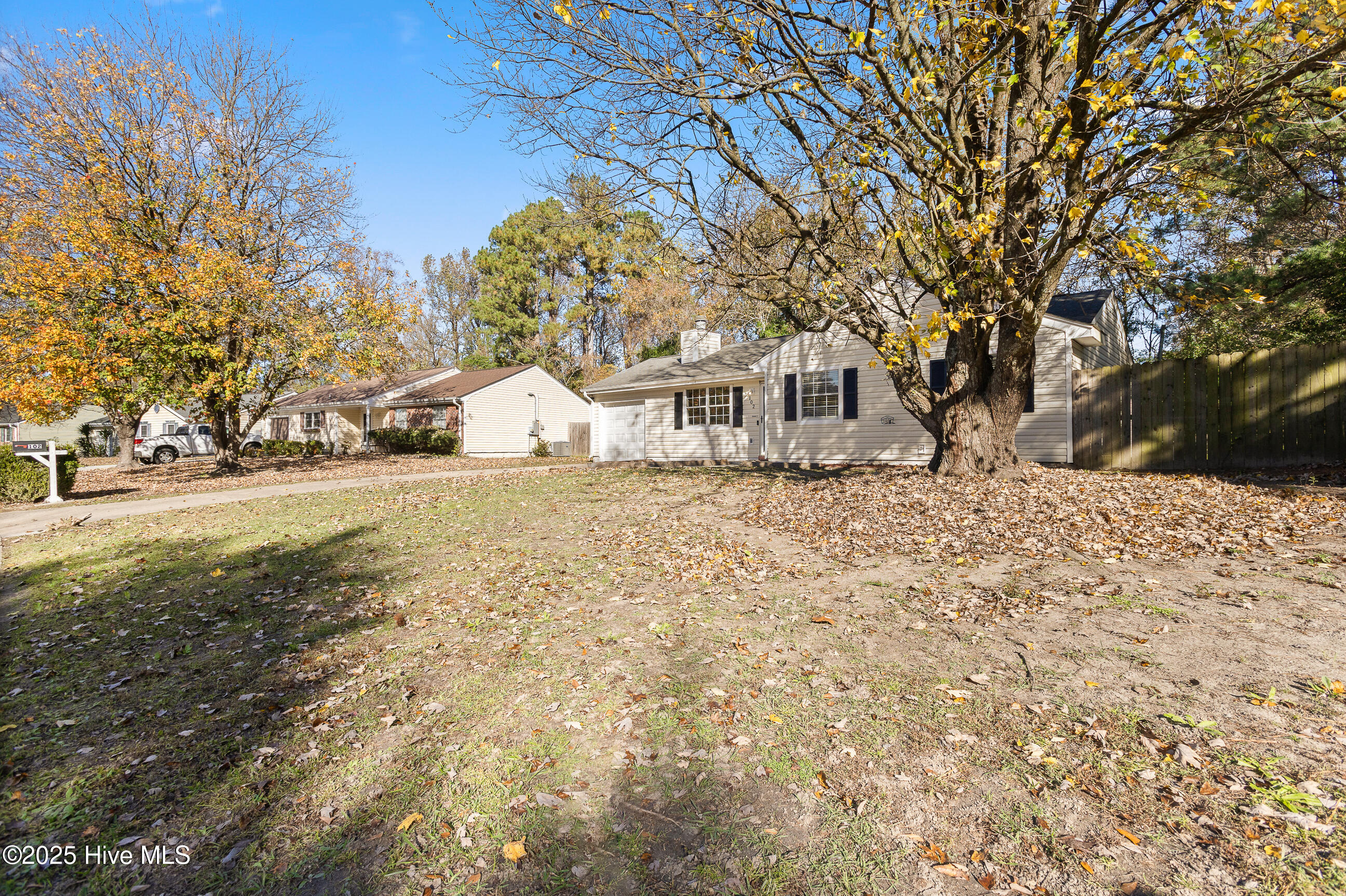 102 Winter Road, Jacksonville, NC 28540 – photo 3: 03