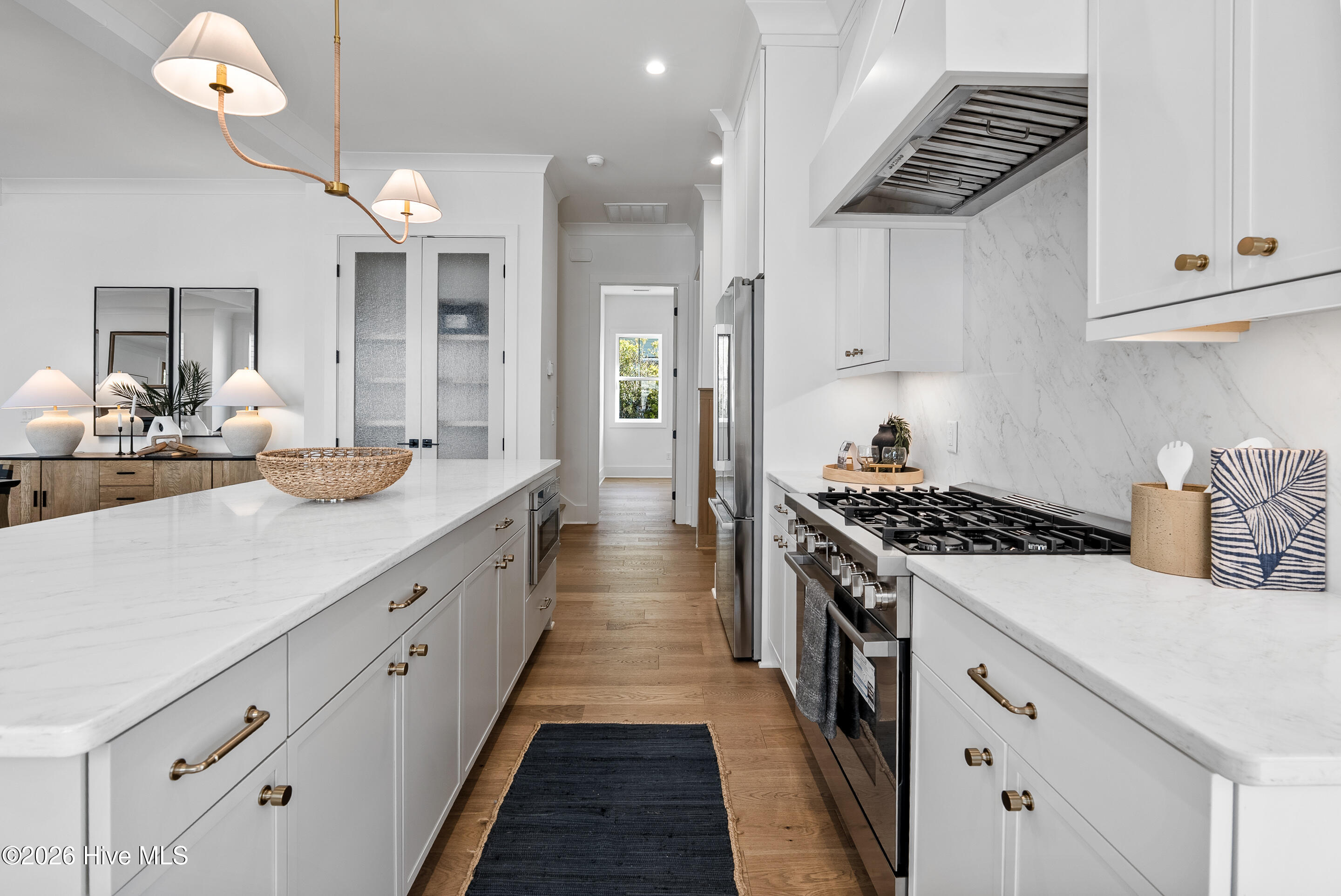 100499793 | Photo 16