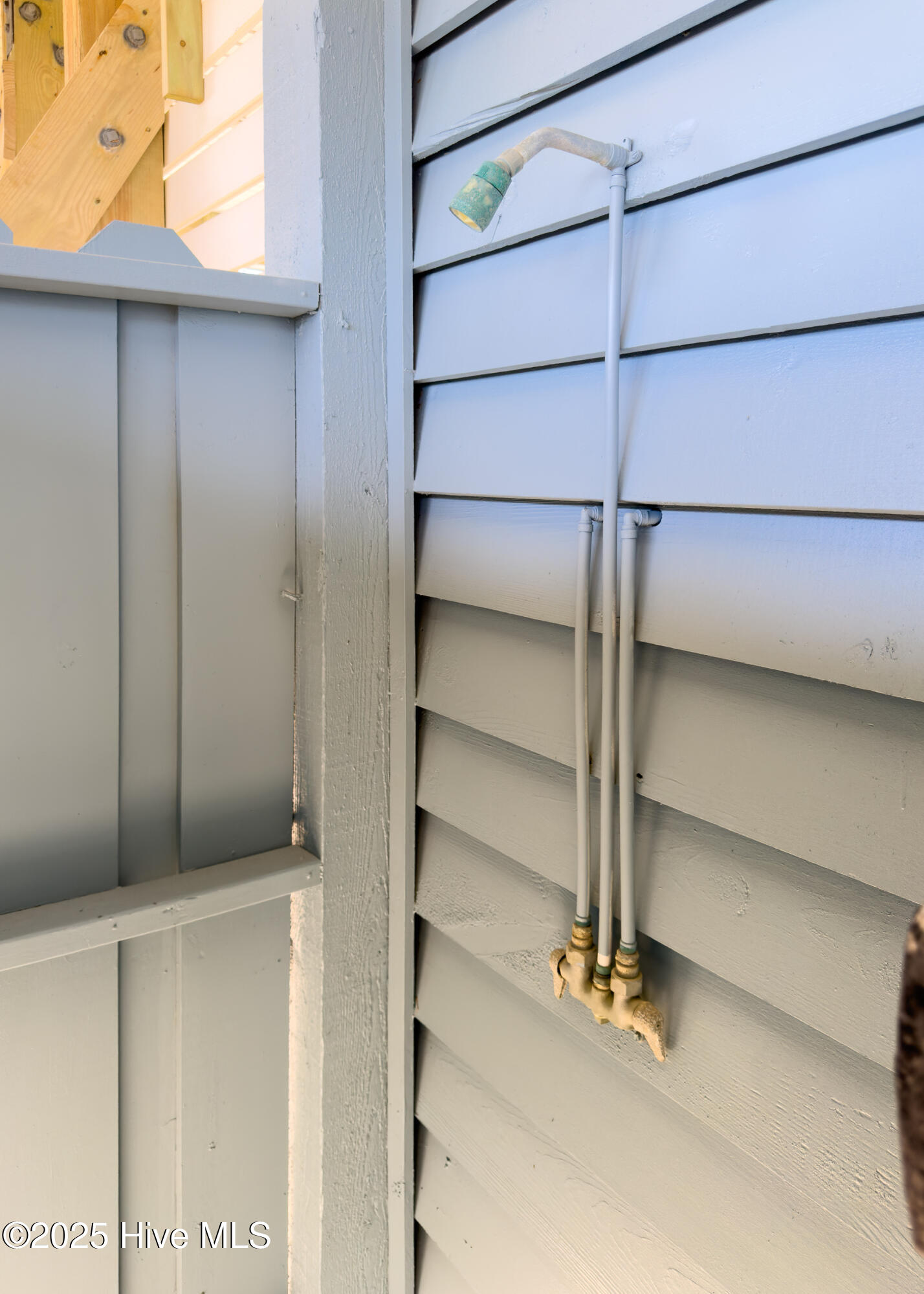 100541150 | Photo 58