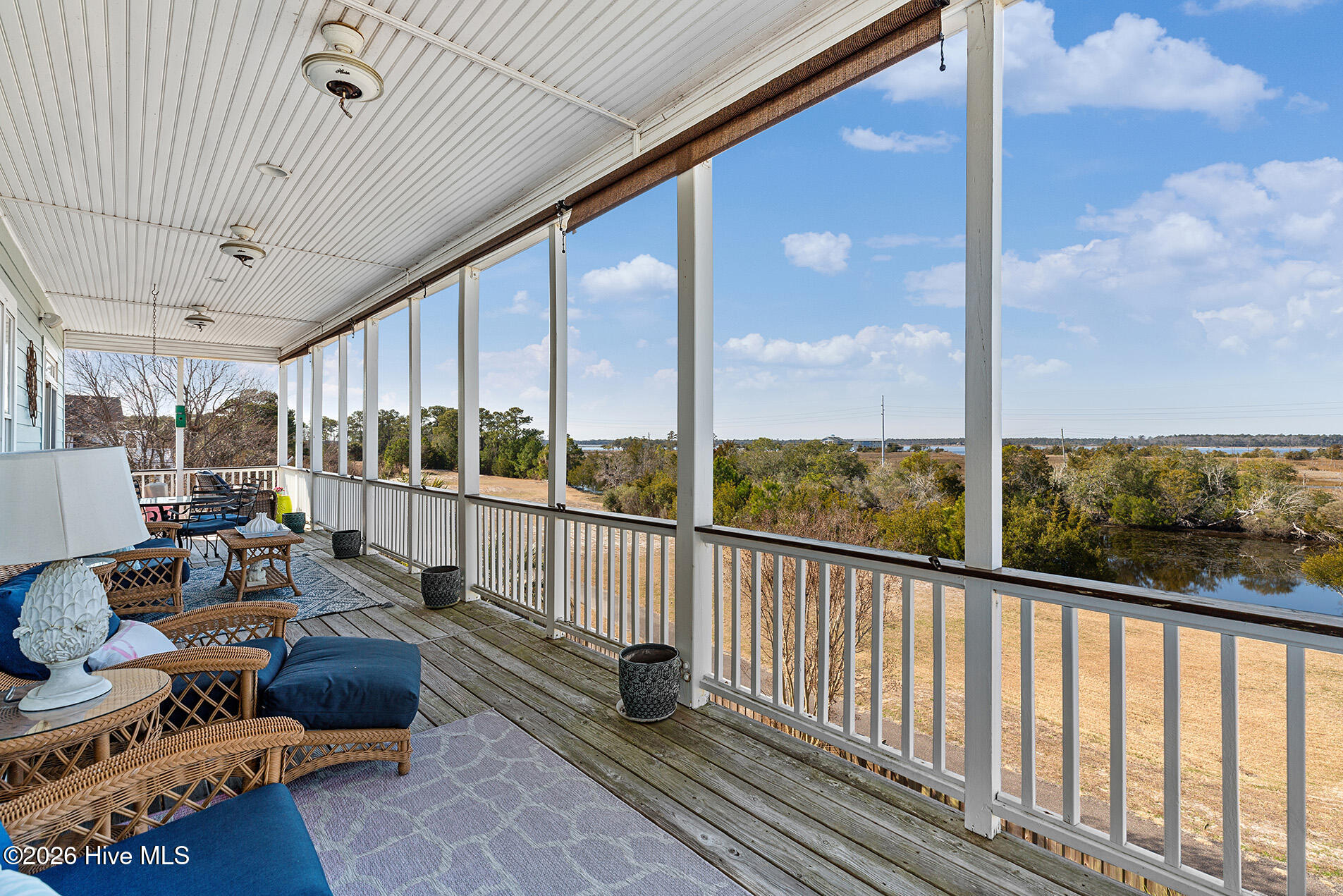 100554340 | Photo 16