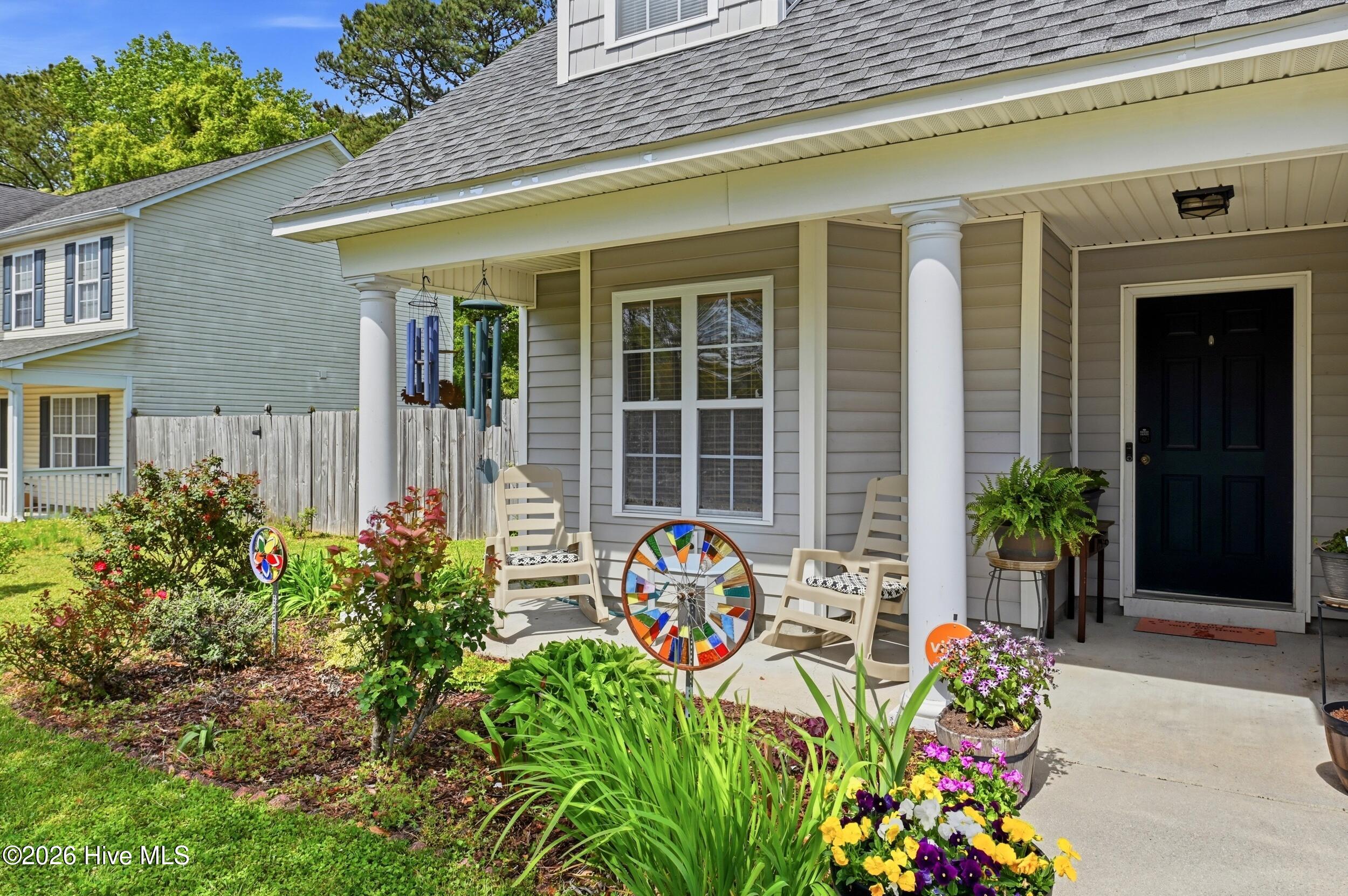 100566143 | Photo 50