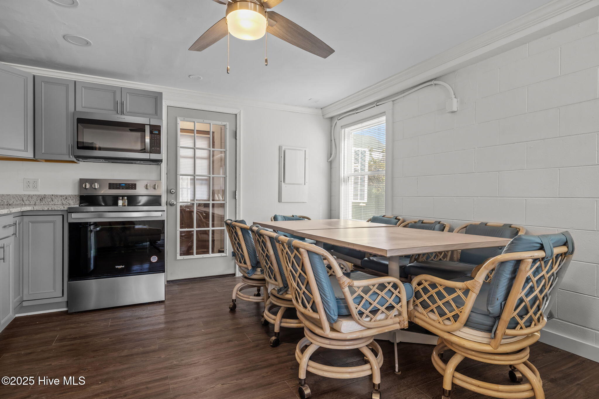 303 E Atlantic Boulevard, Atlantic Beach, NC, 28512