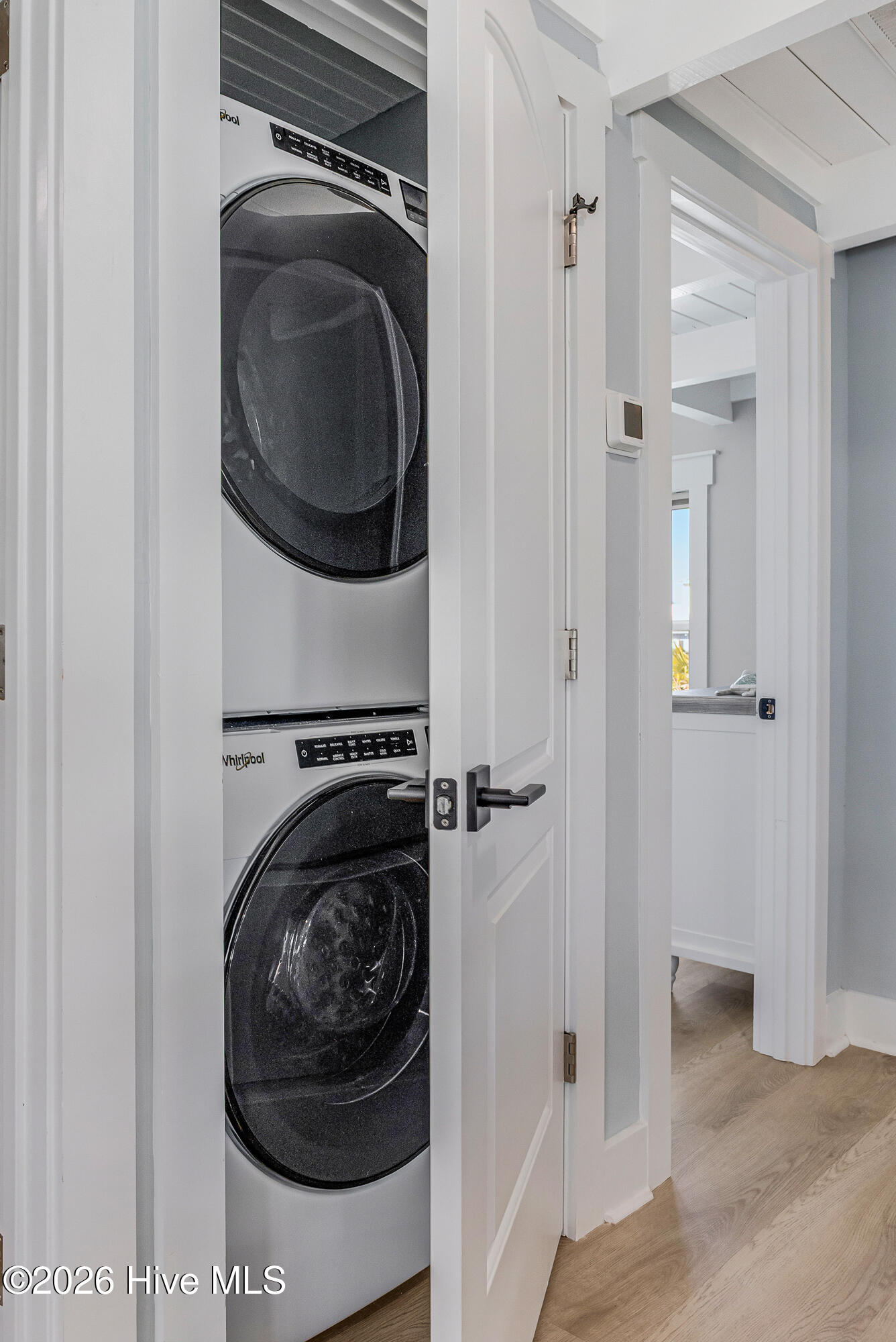 100547923 | Photo 25