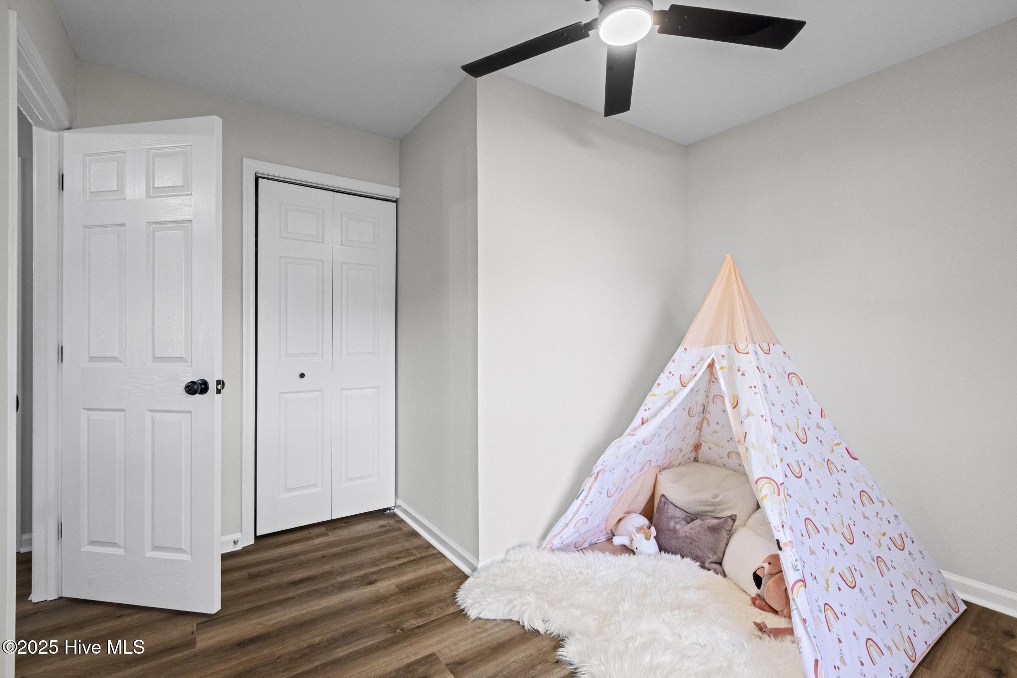 100541728 | Photo 23