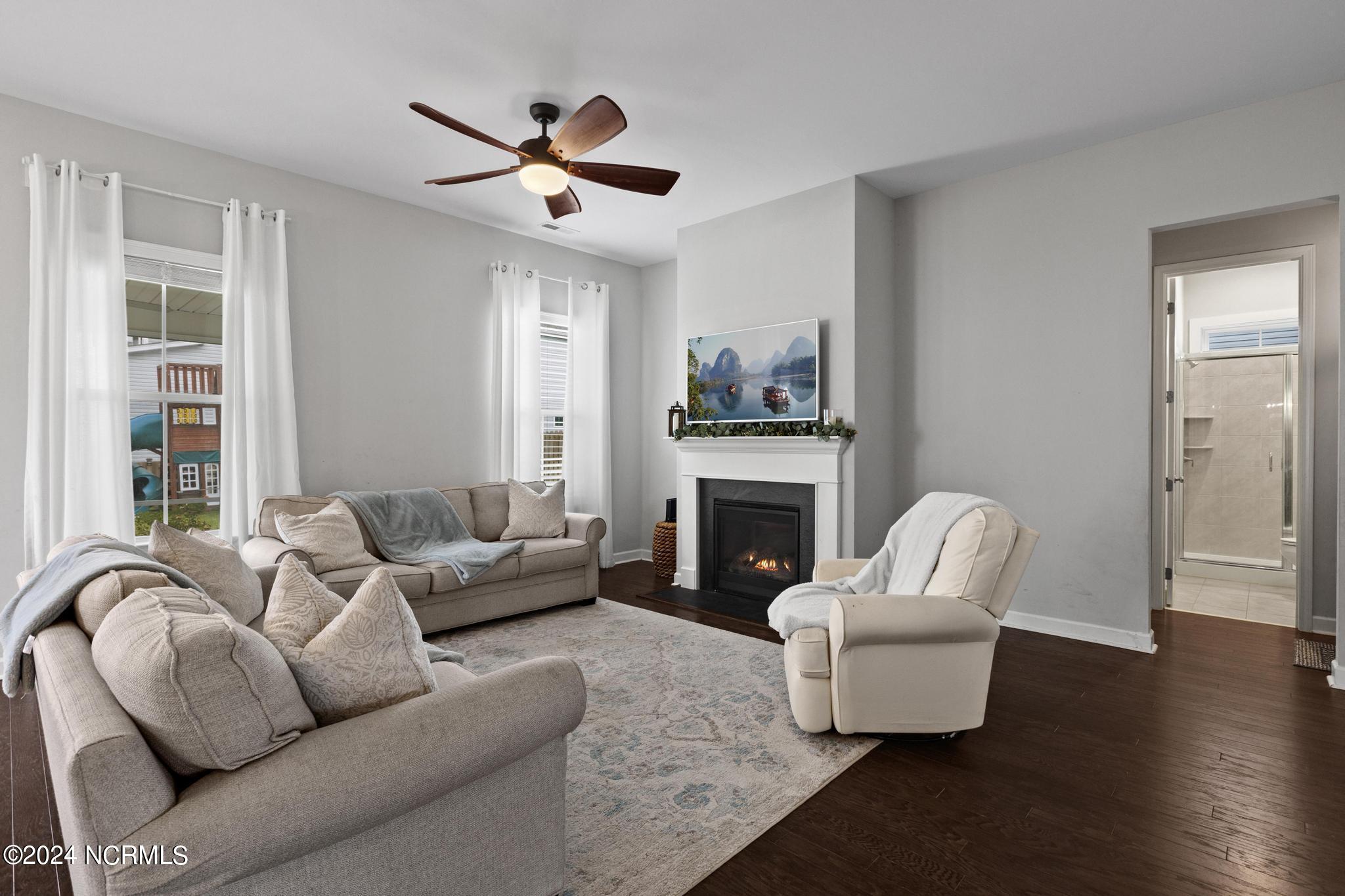 100567760 | Photo 13