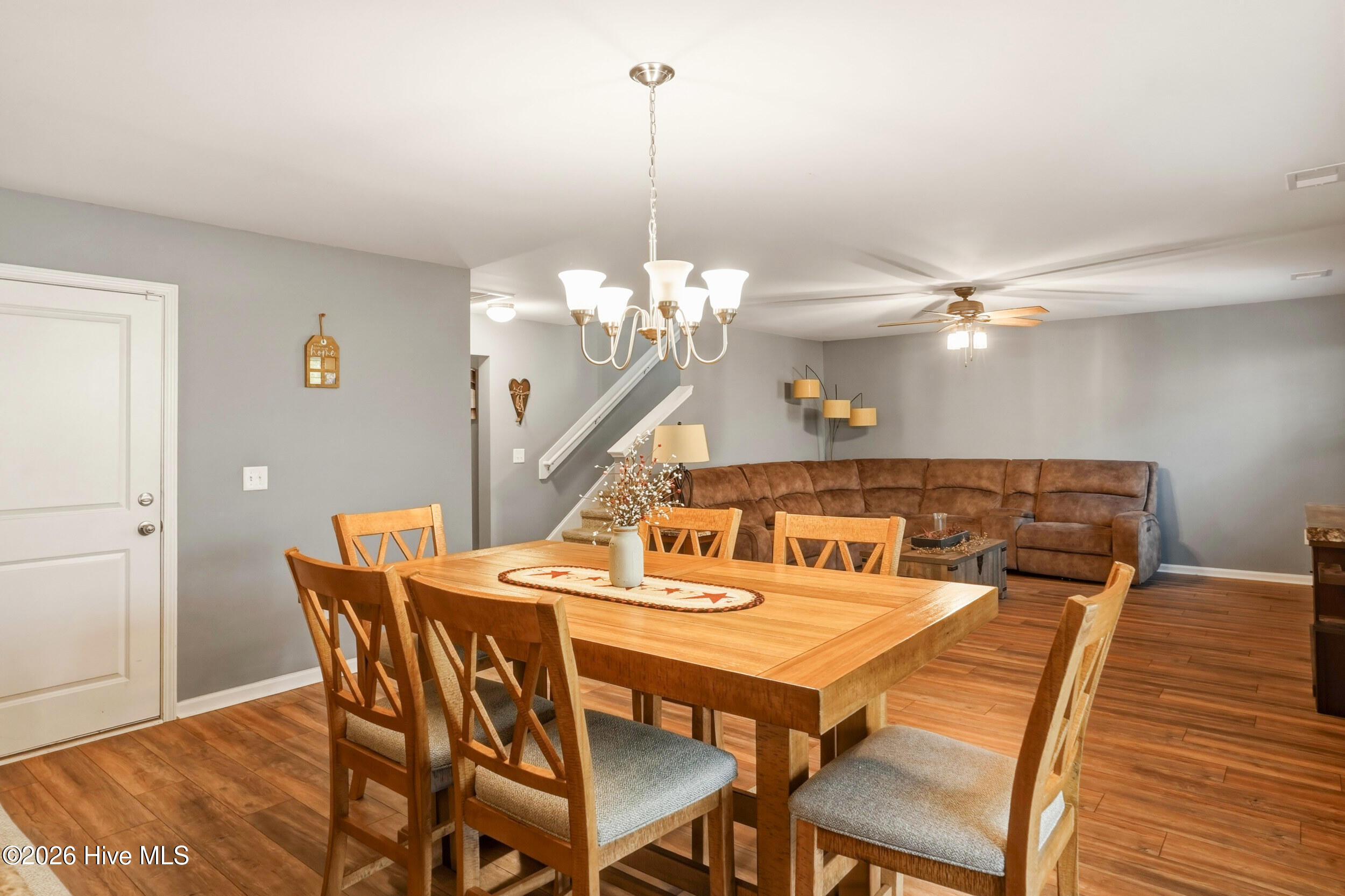 100556513 | Photo 12