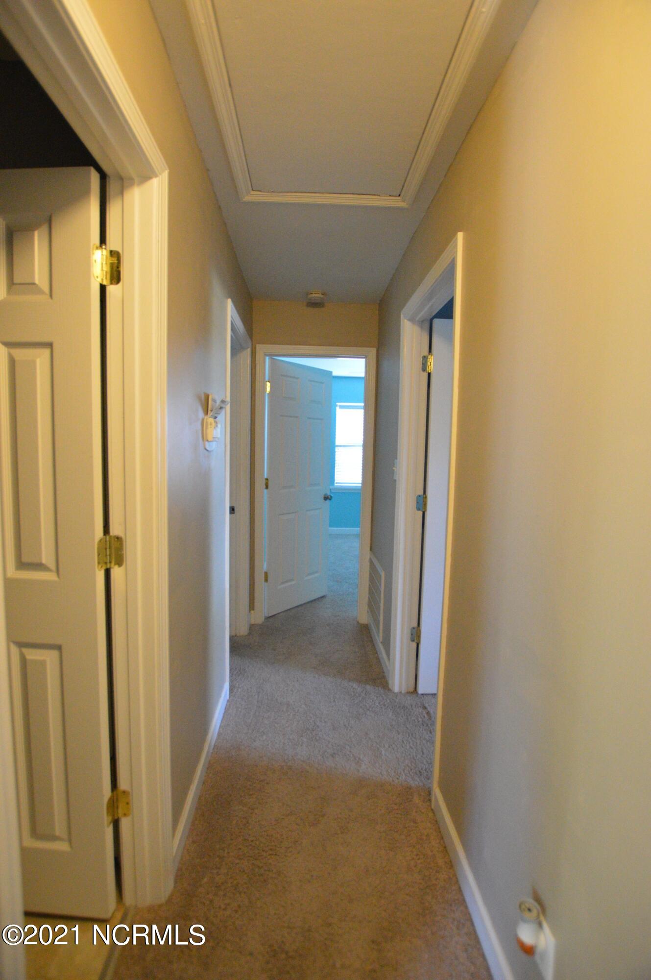 100562914 | Photo 15