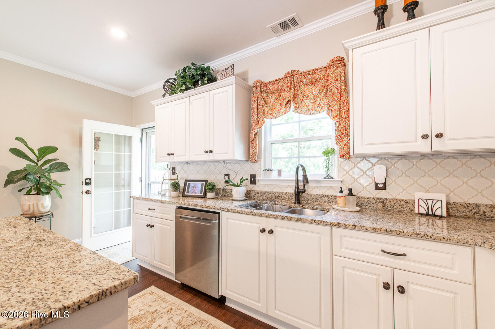 Stainless Steel Appliances!