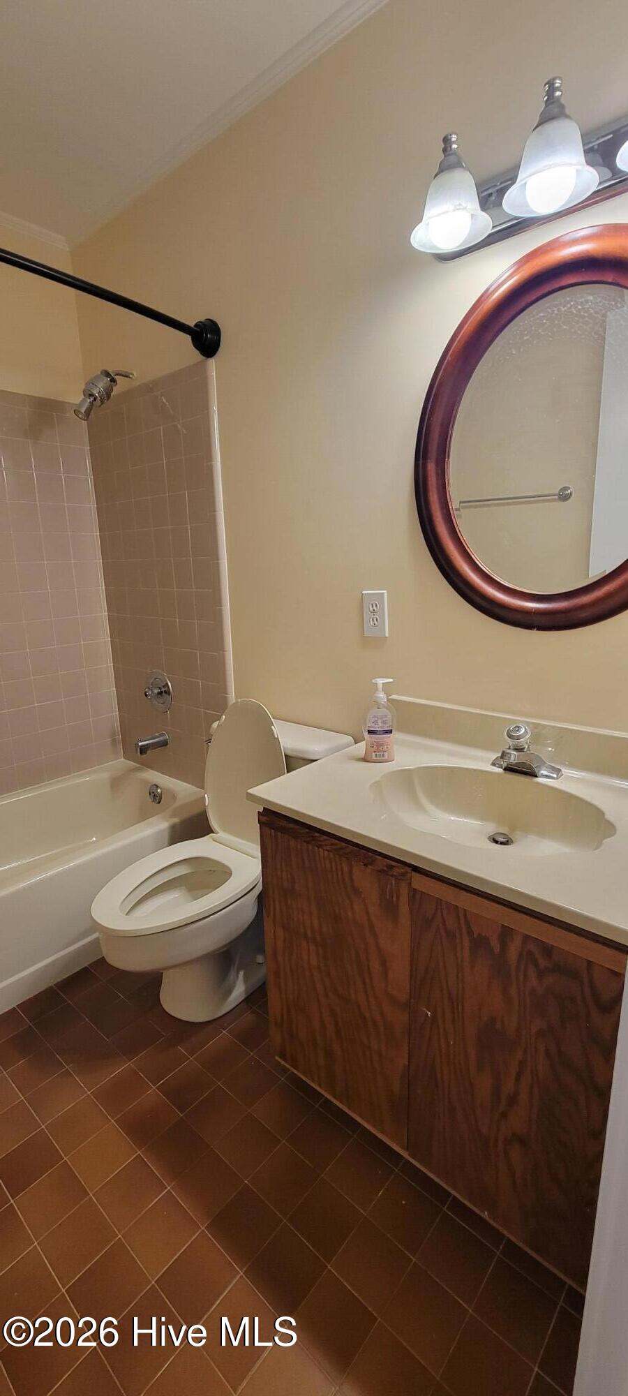 100559269 | Photo 14