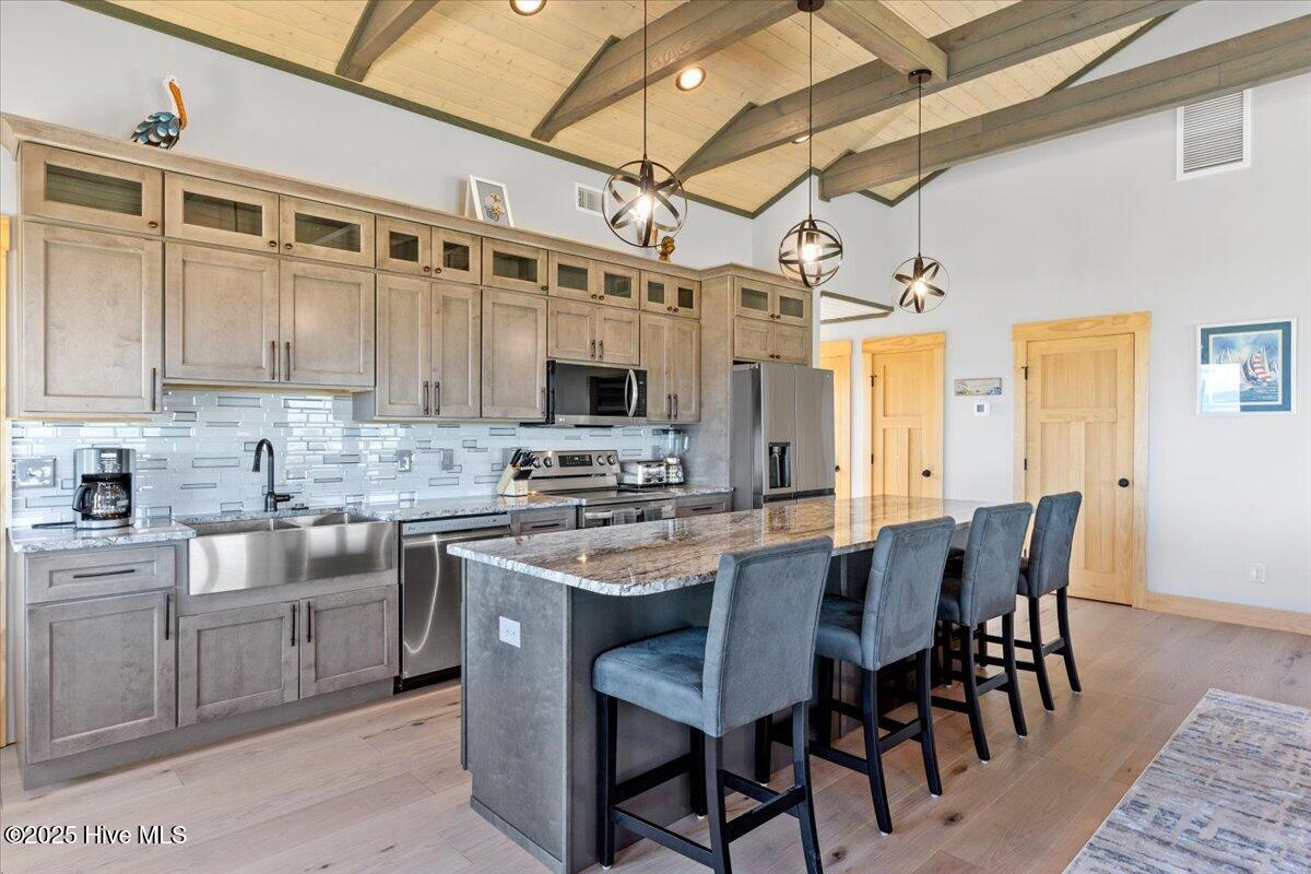 100531414 | Photo 65