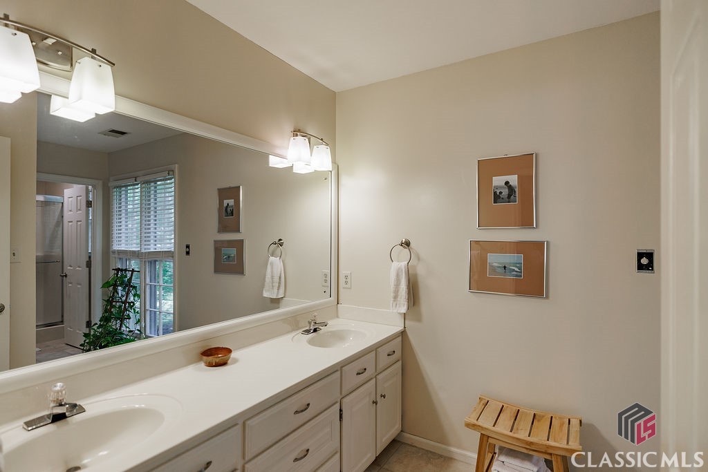 1031 Long Branch Run