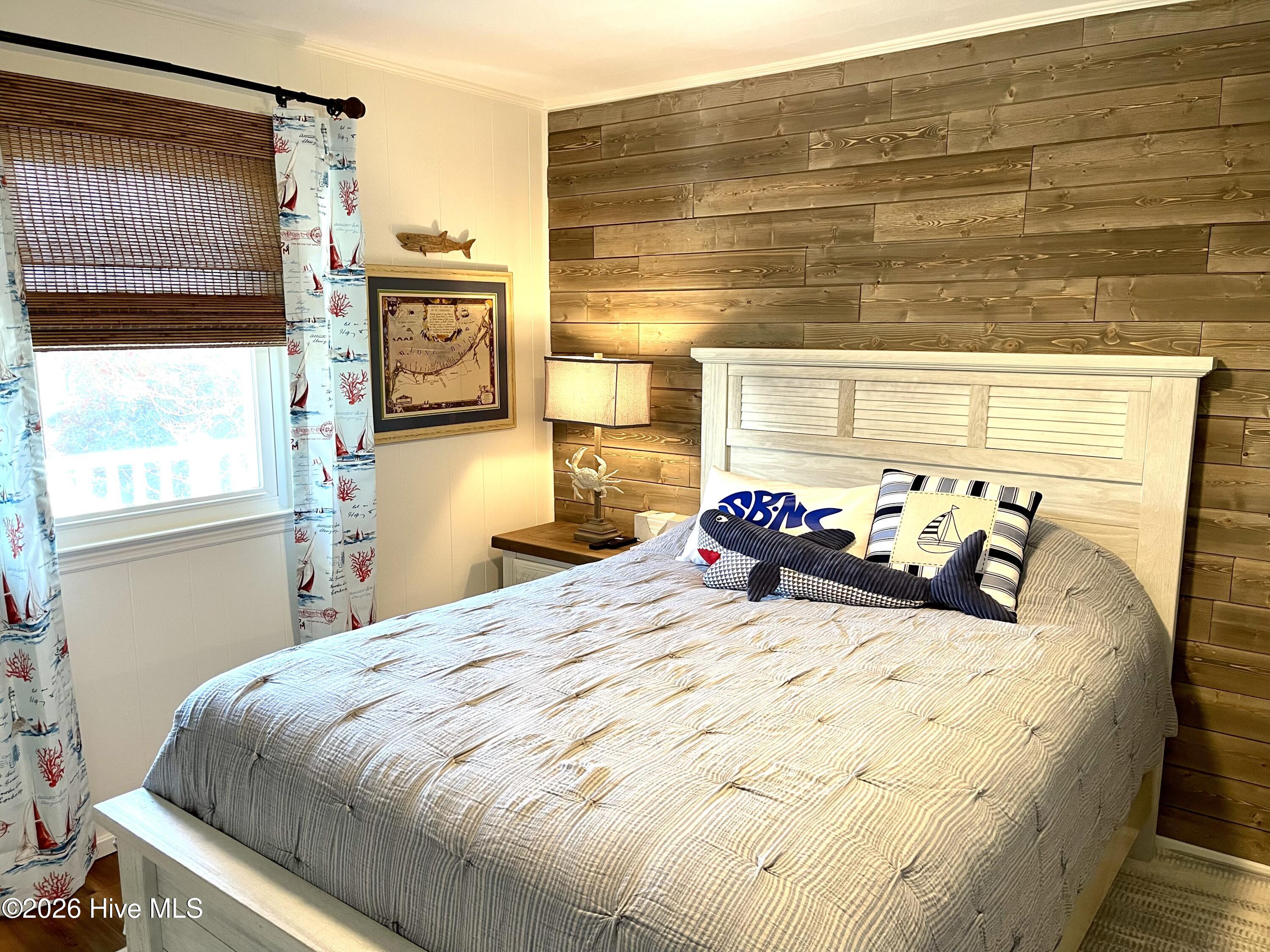 100552615 | Photo 24