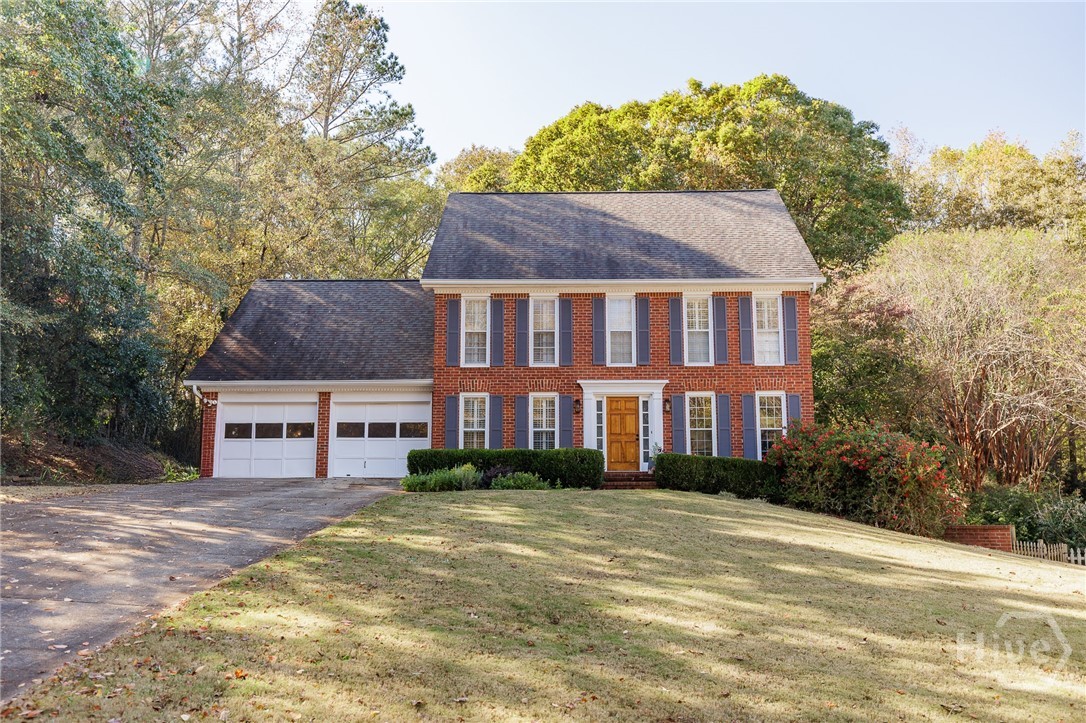 121 Ashbrook Drive