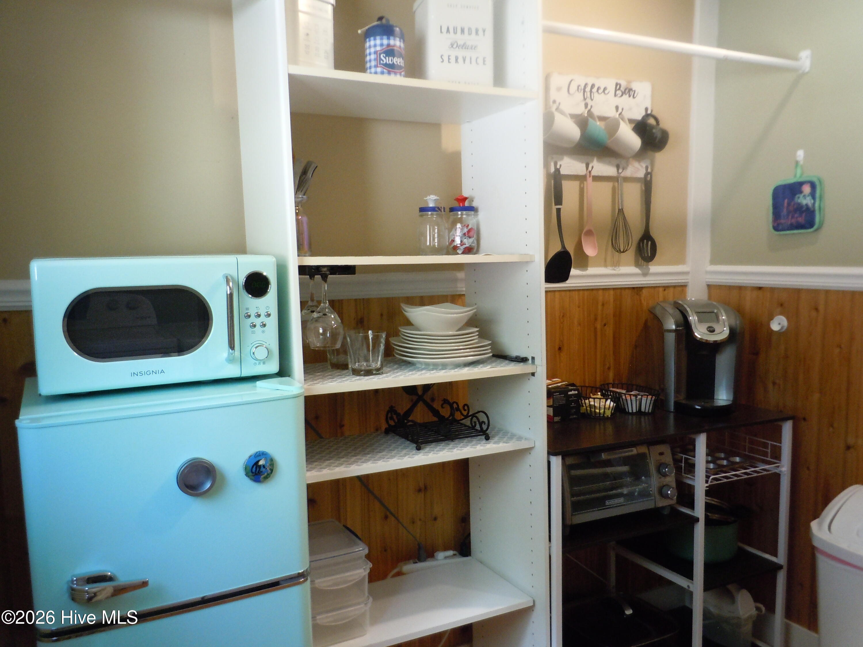 100565129 | Photo 32