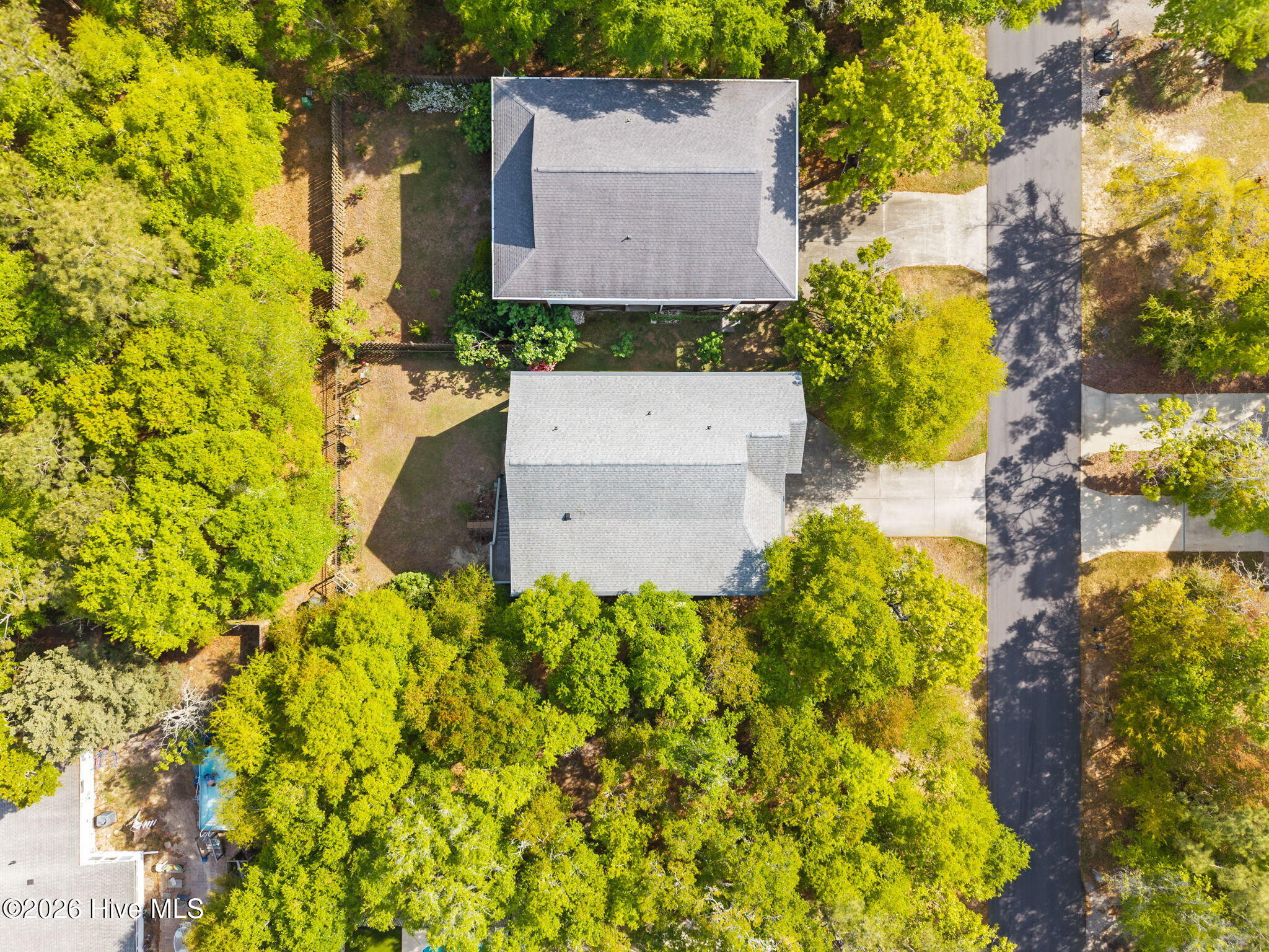 100566987 | Photo 17