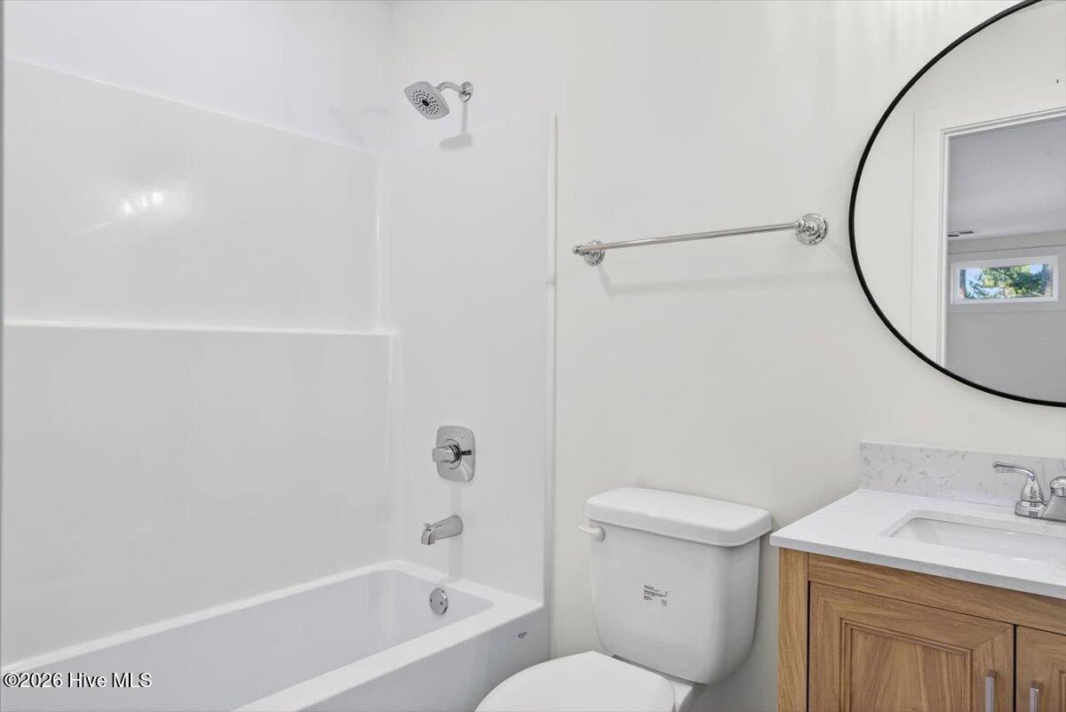 100508679 | Photo 29