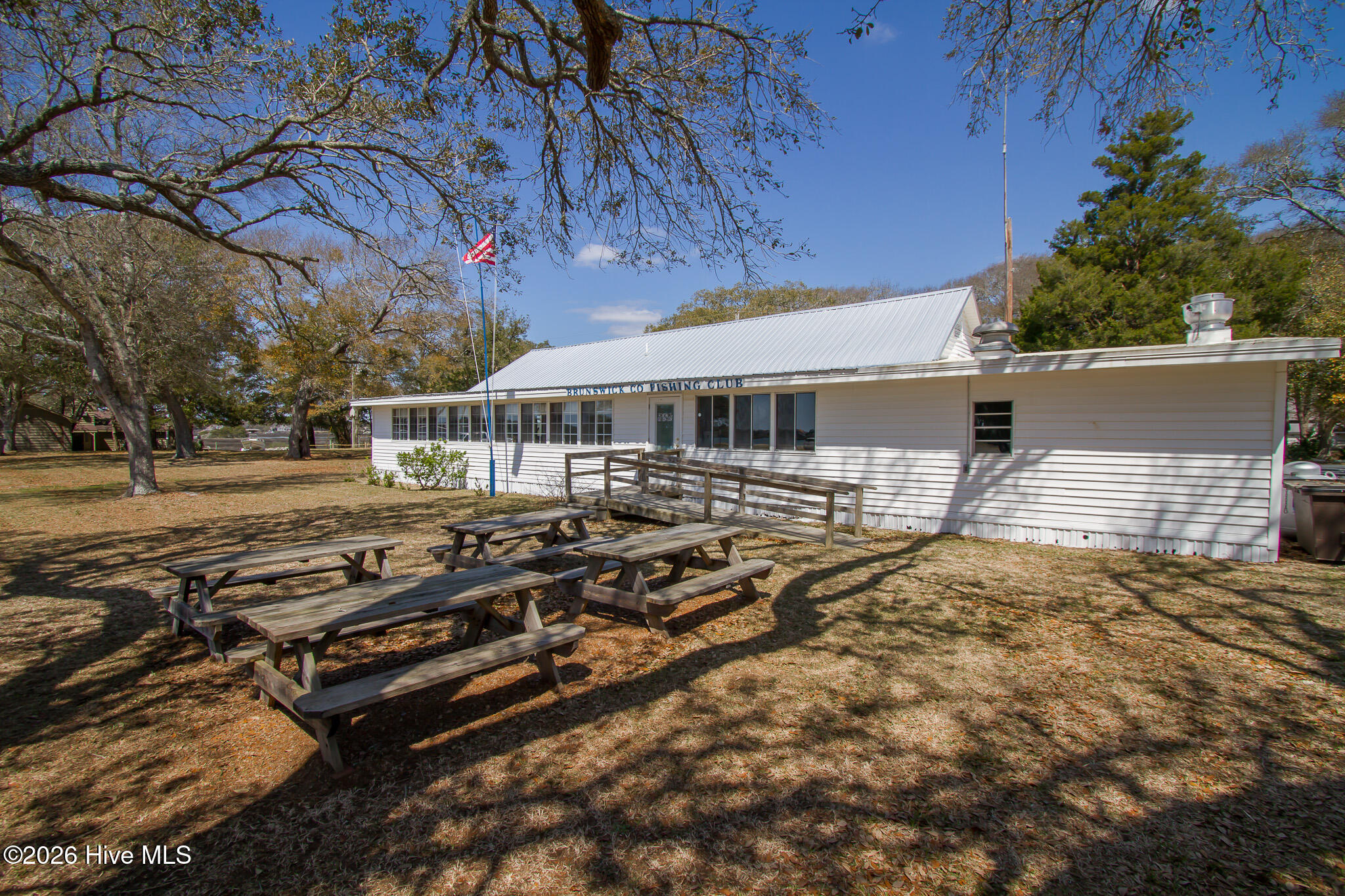 100550548 | Photo 10