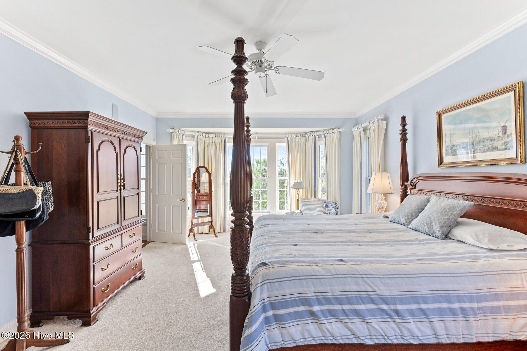 100558042 | Photo 37