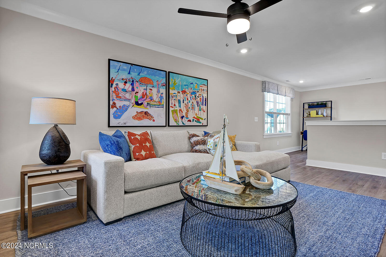 100547755 | Photo 24