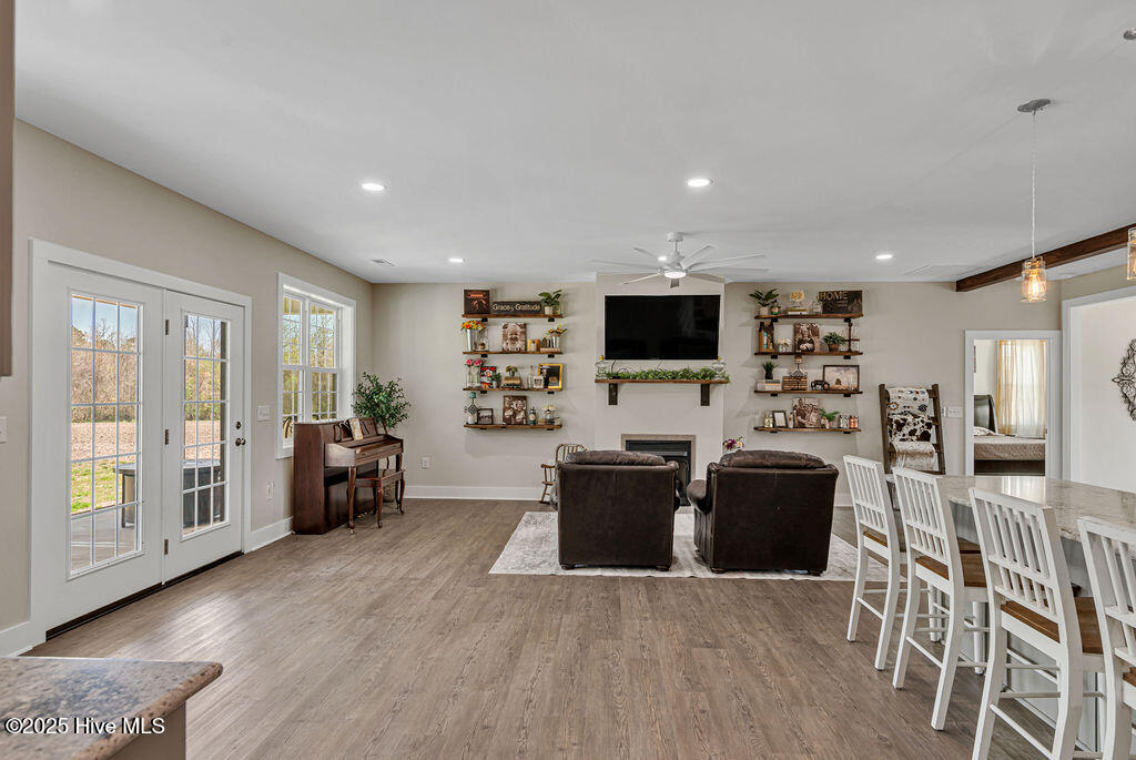 1560 White Oak River Road,Maysville