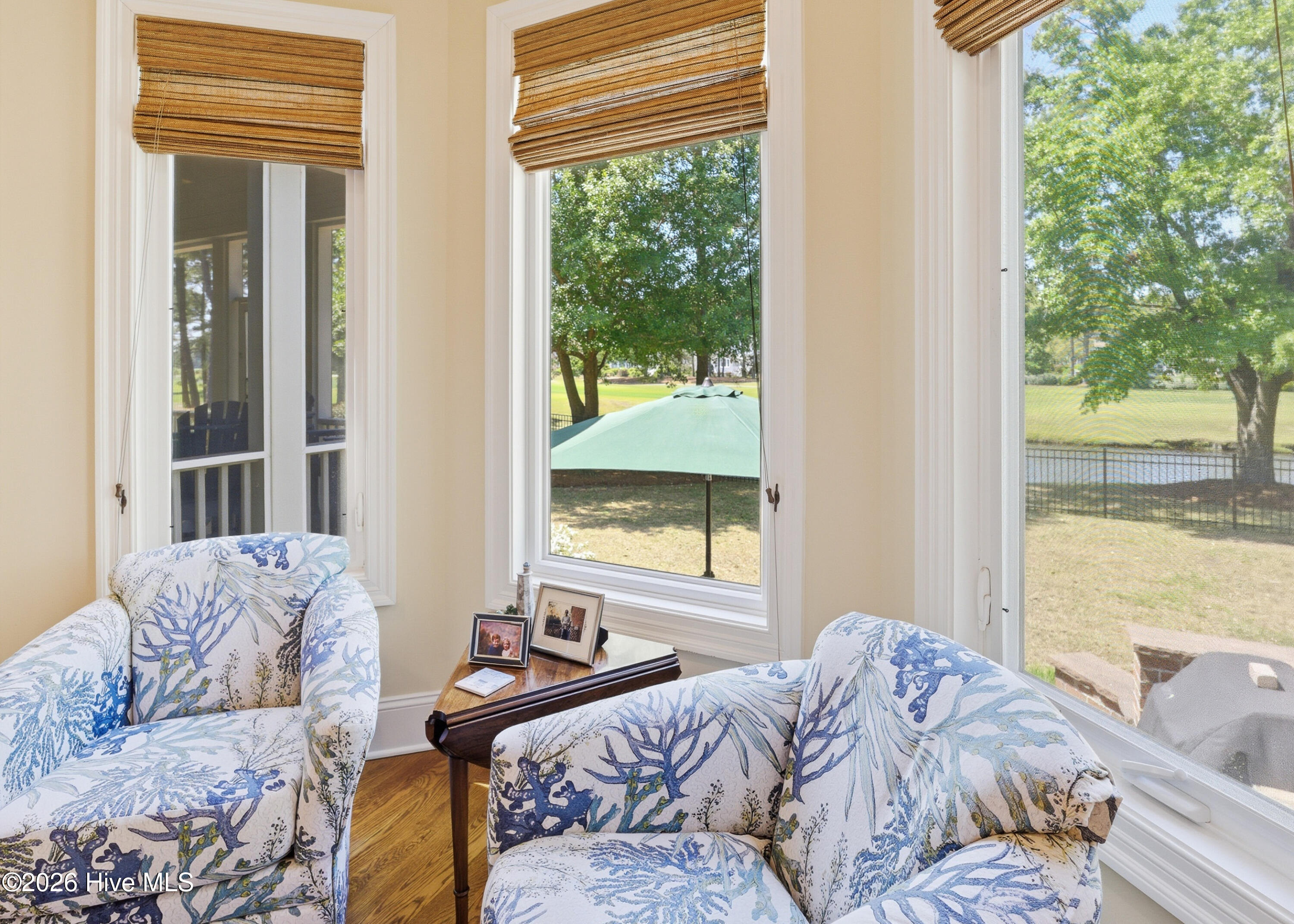 100569454 | Photo 31