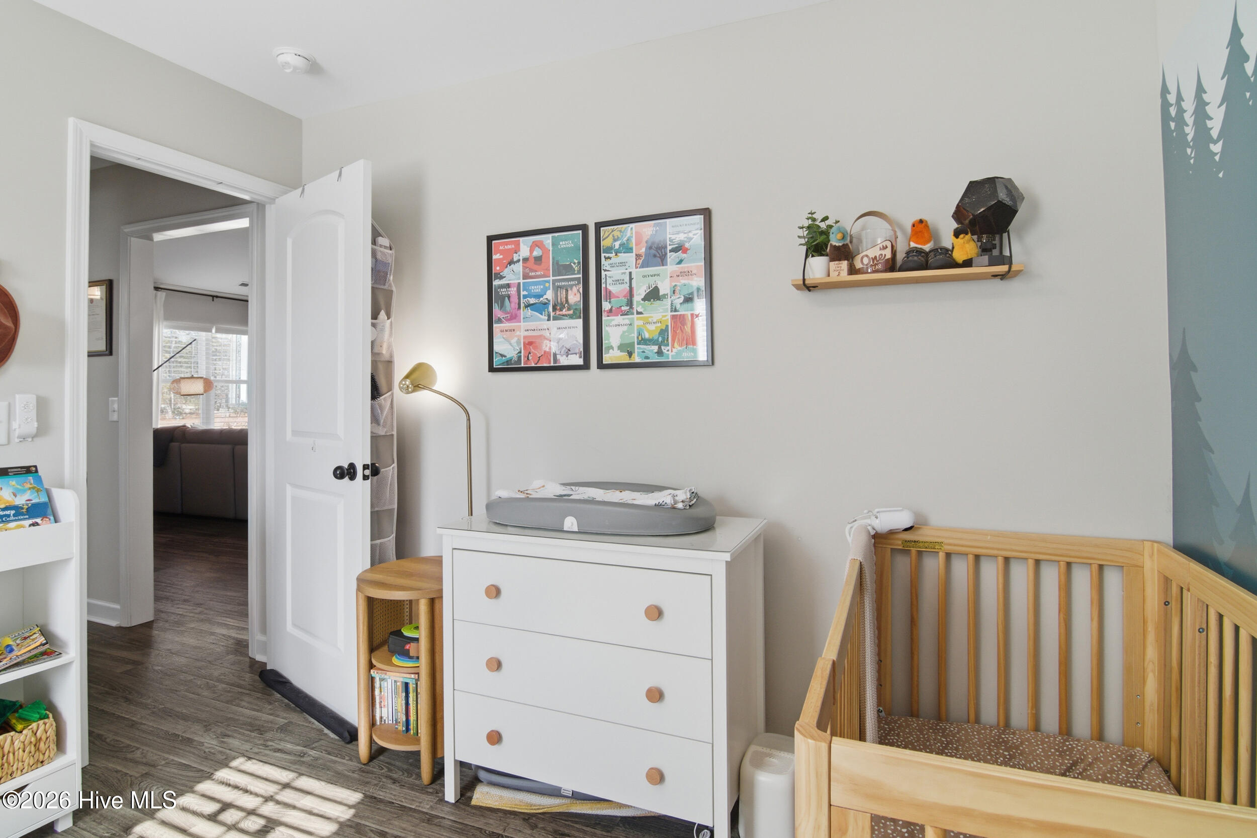 100553402 | Photo 26