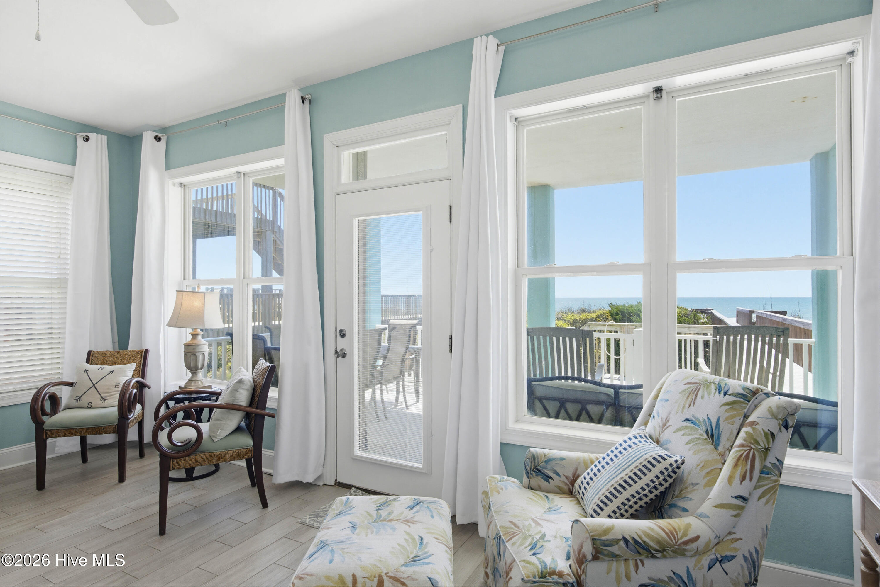 3976 Island Drive - Interiors - Edited_1