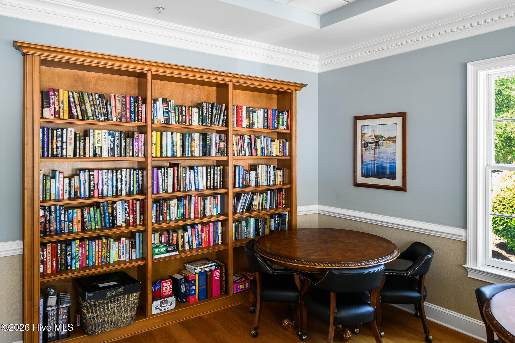 100566909 | Photo 16