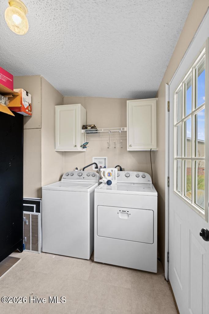 100561746 | Photo 15