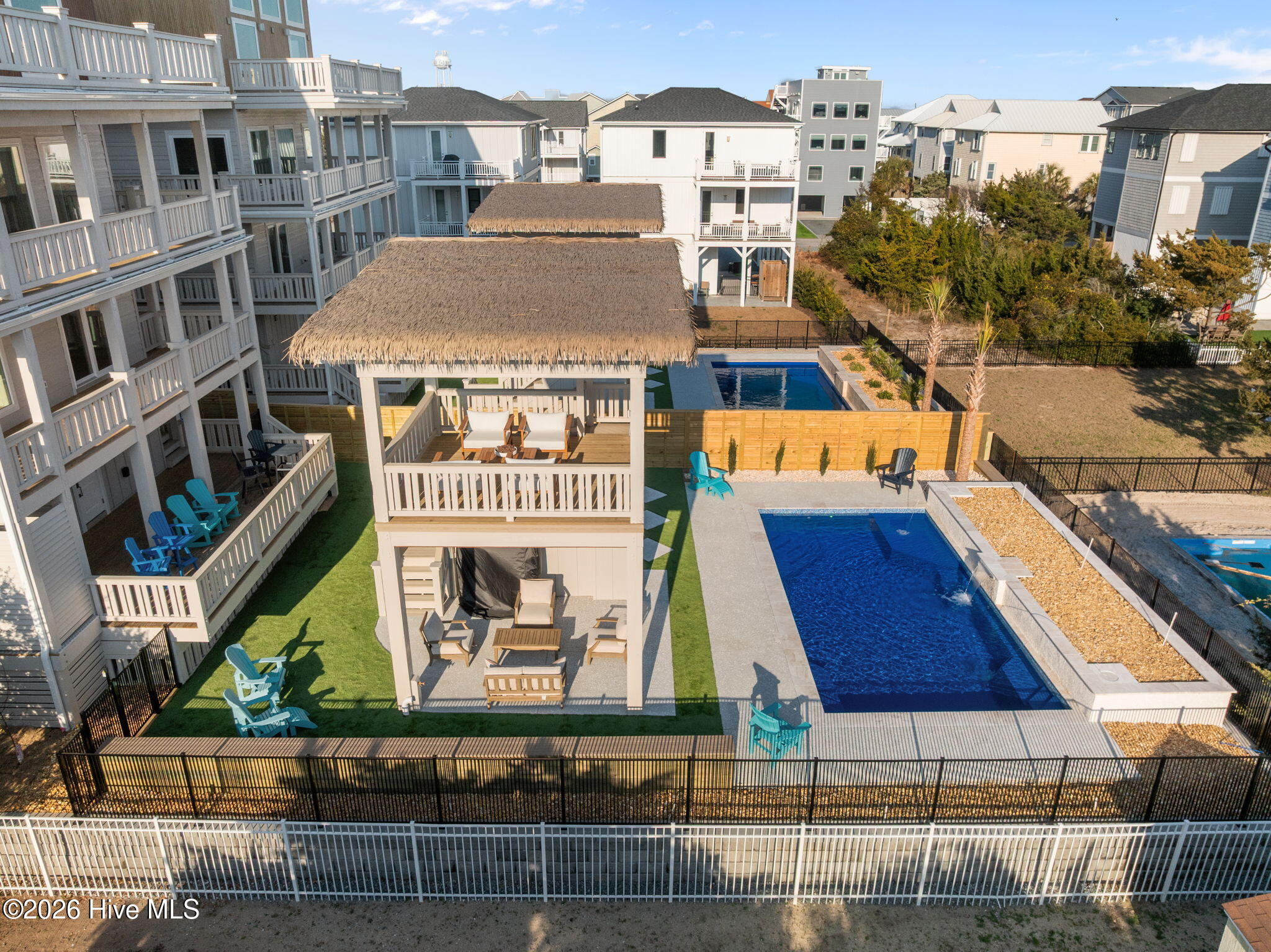 100552191 | Photo 135