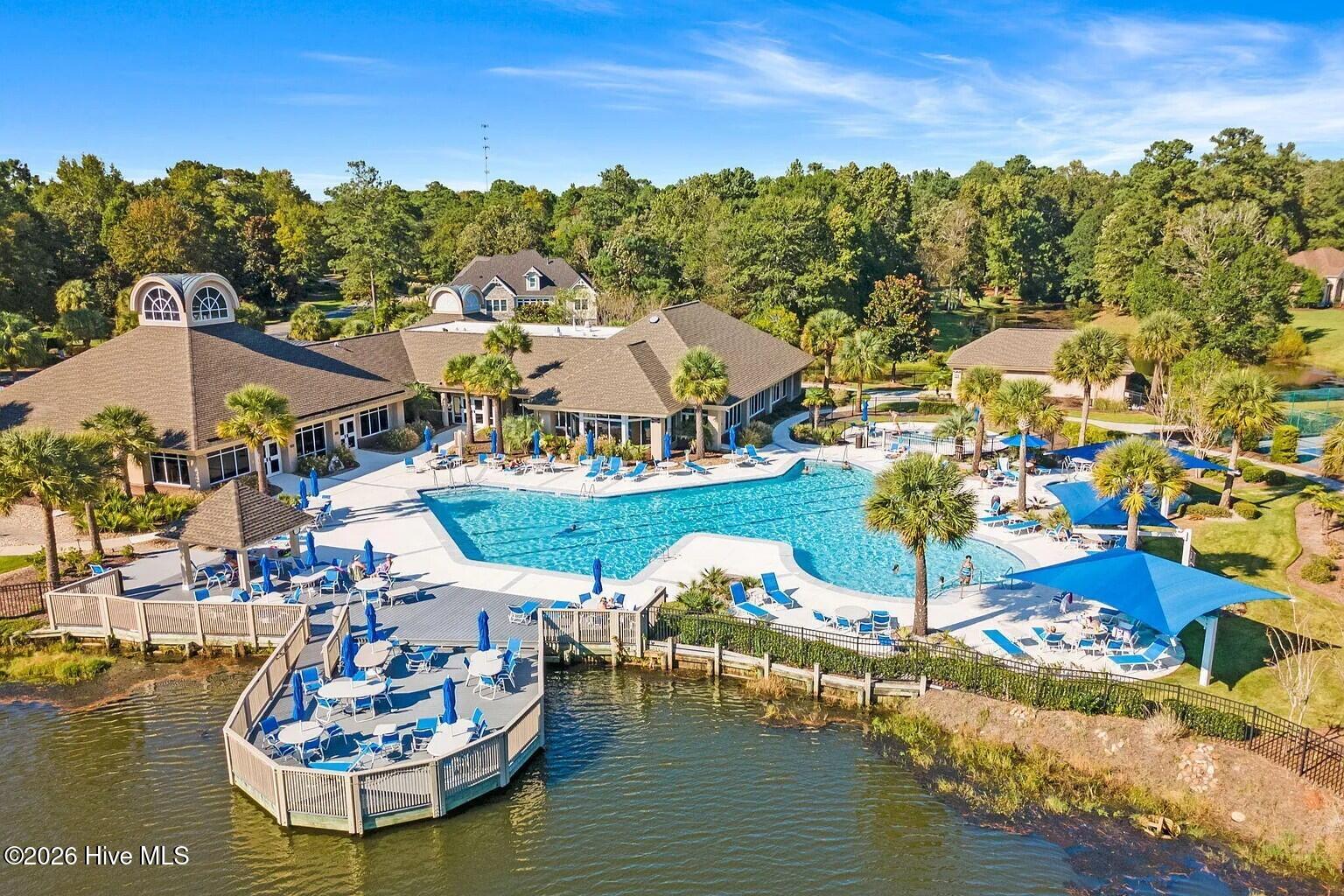 100564440 | Photo 34