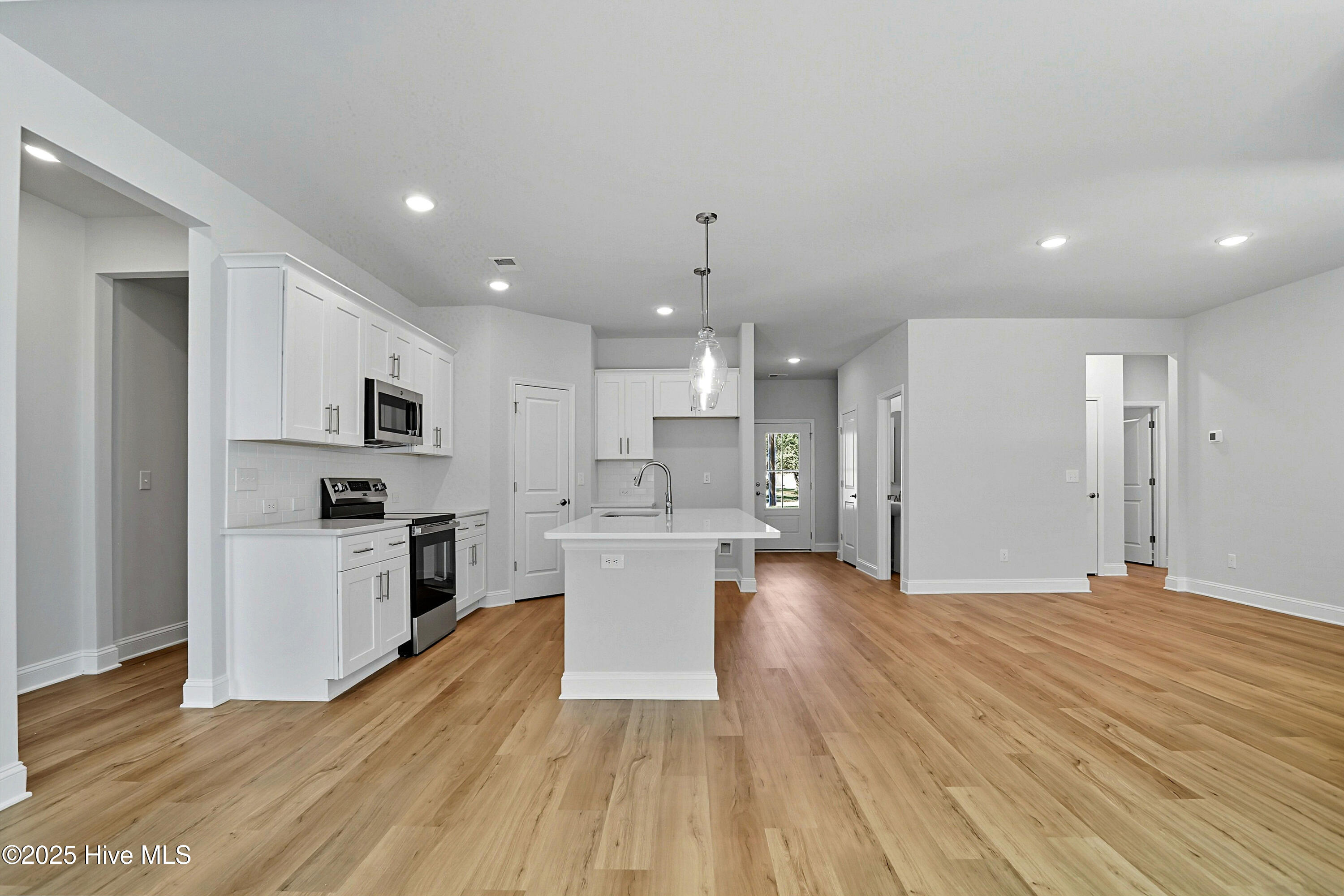 2594 (&2604&2610) Bellamy Drive SW, Supply, NC 28462 – photo 16: HP3V6A9241
