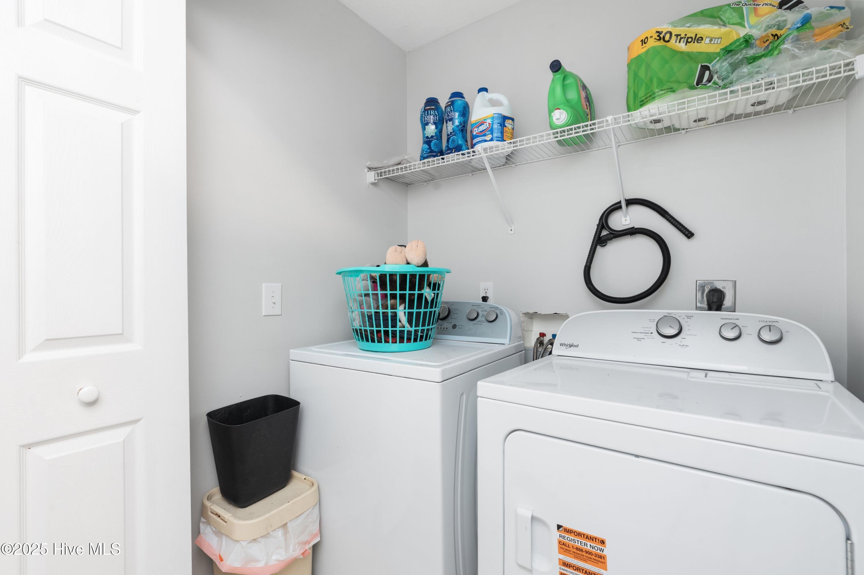 100542300 | Photo 22