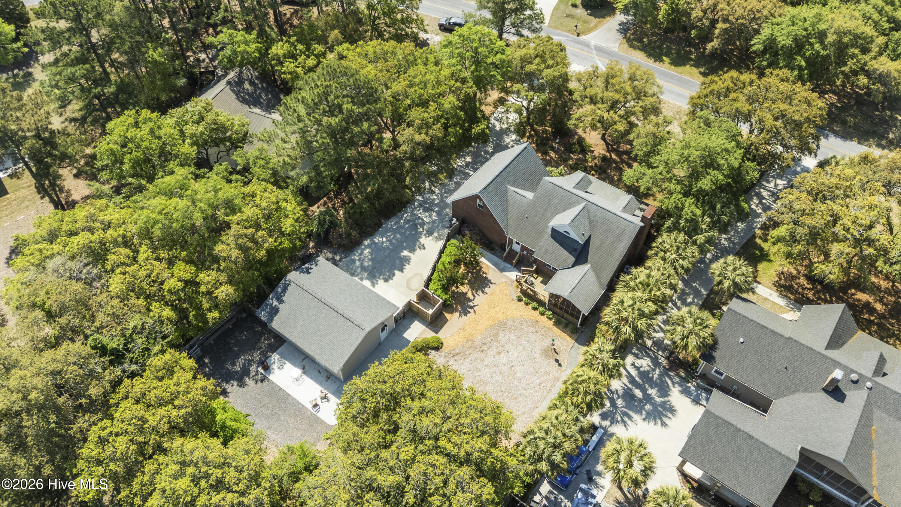 100569579 | Photo 68