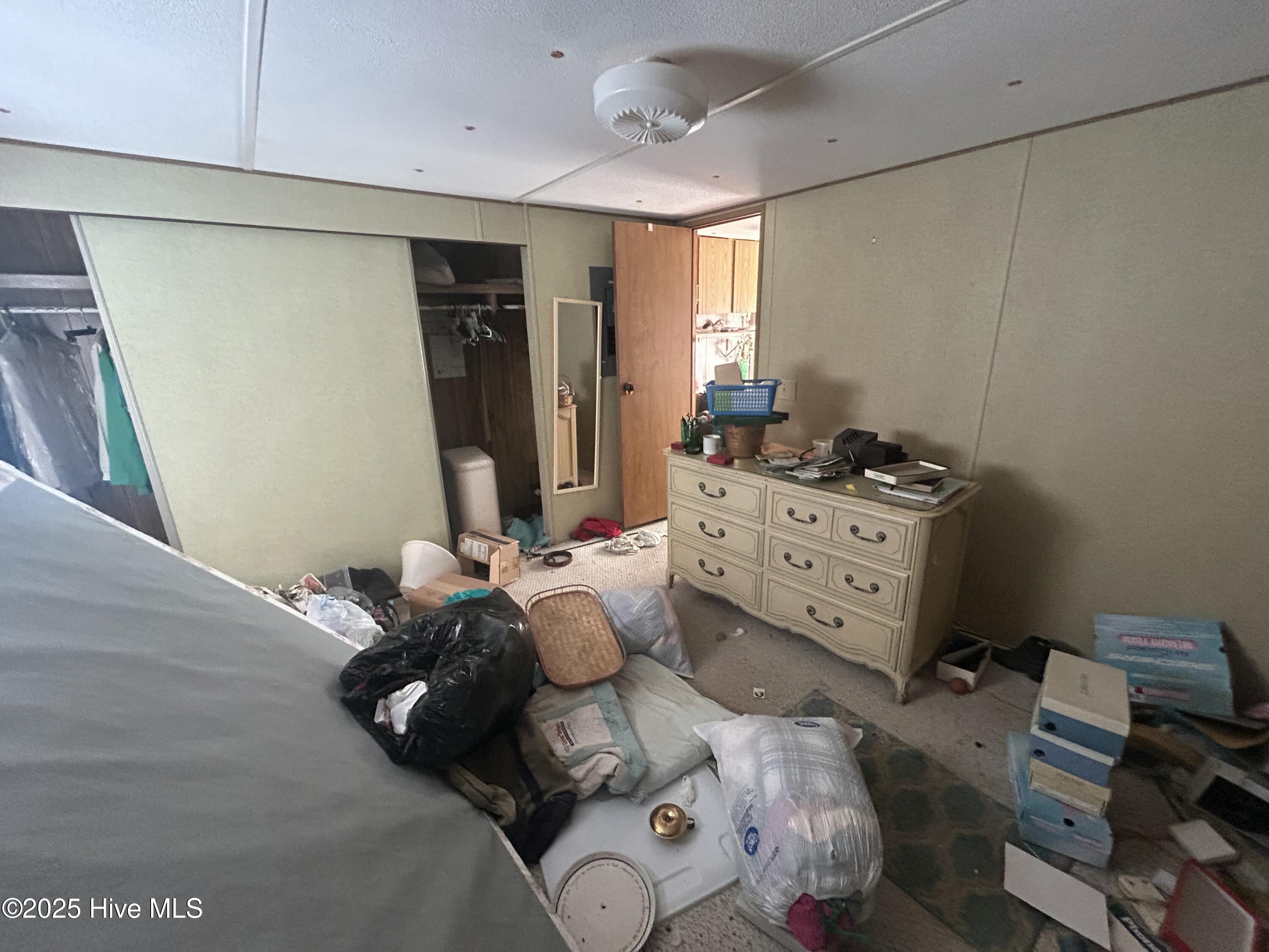 100547108 | Photo 10