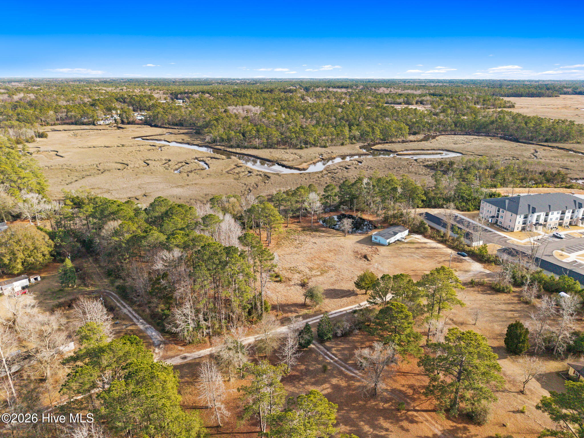 100551725 | Photo 21